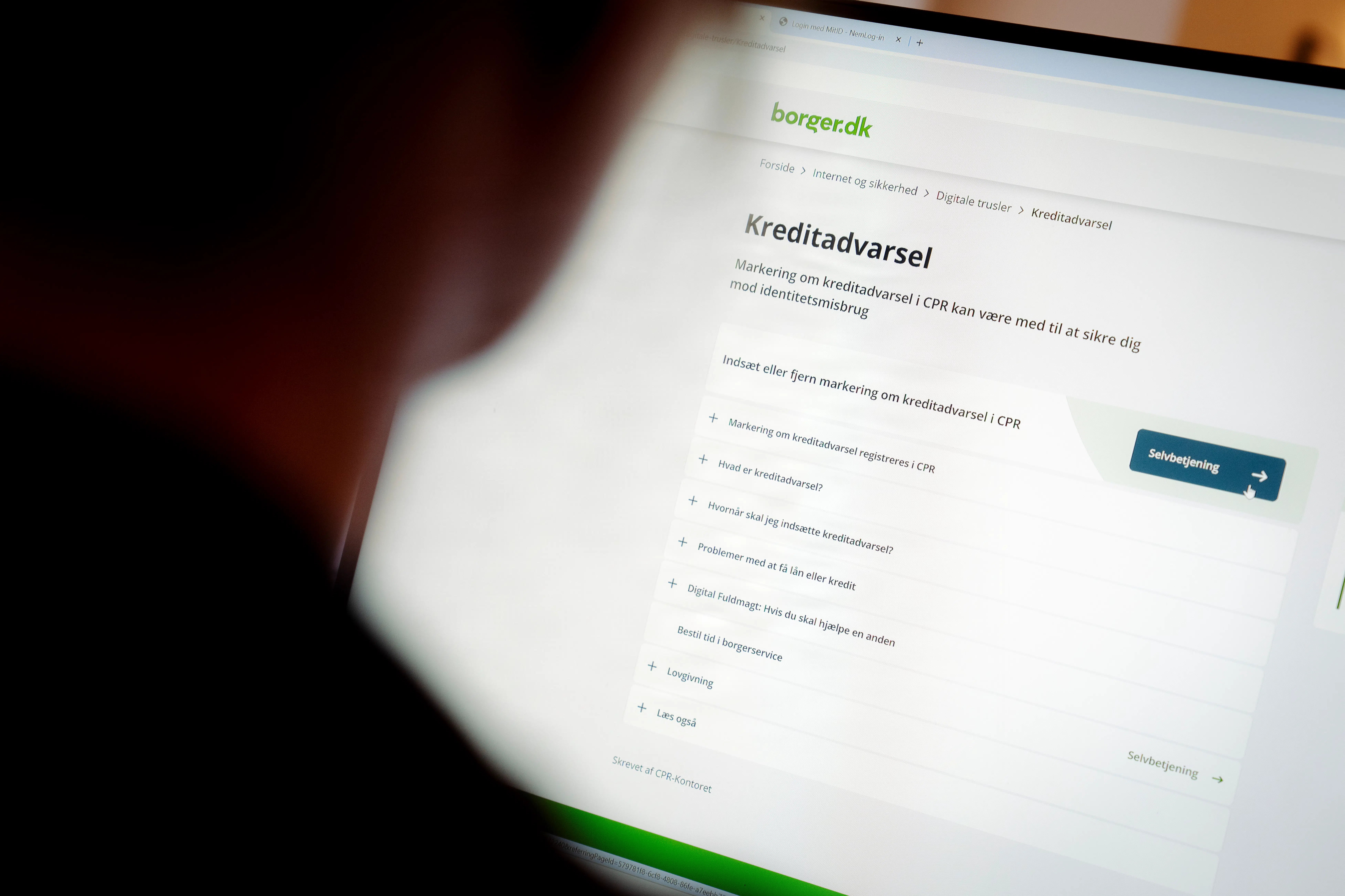 Business-overblik: Hacker hævder at stå bag CPR-læk – metode ryster sikkerhedseksperter