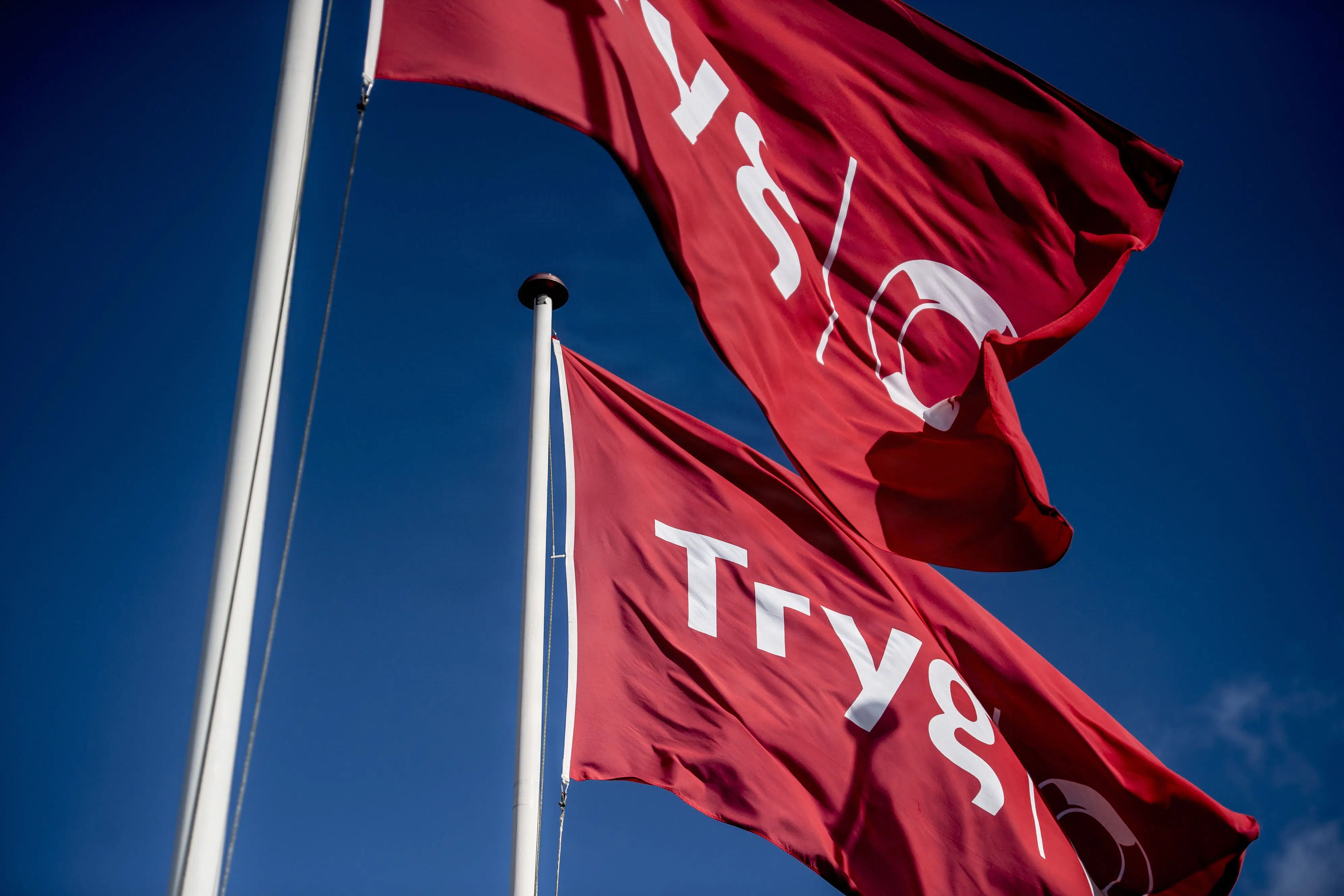 Mildt sommervejr hjælper Tryg til rekordhøj indtjening på forsikringer