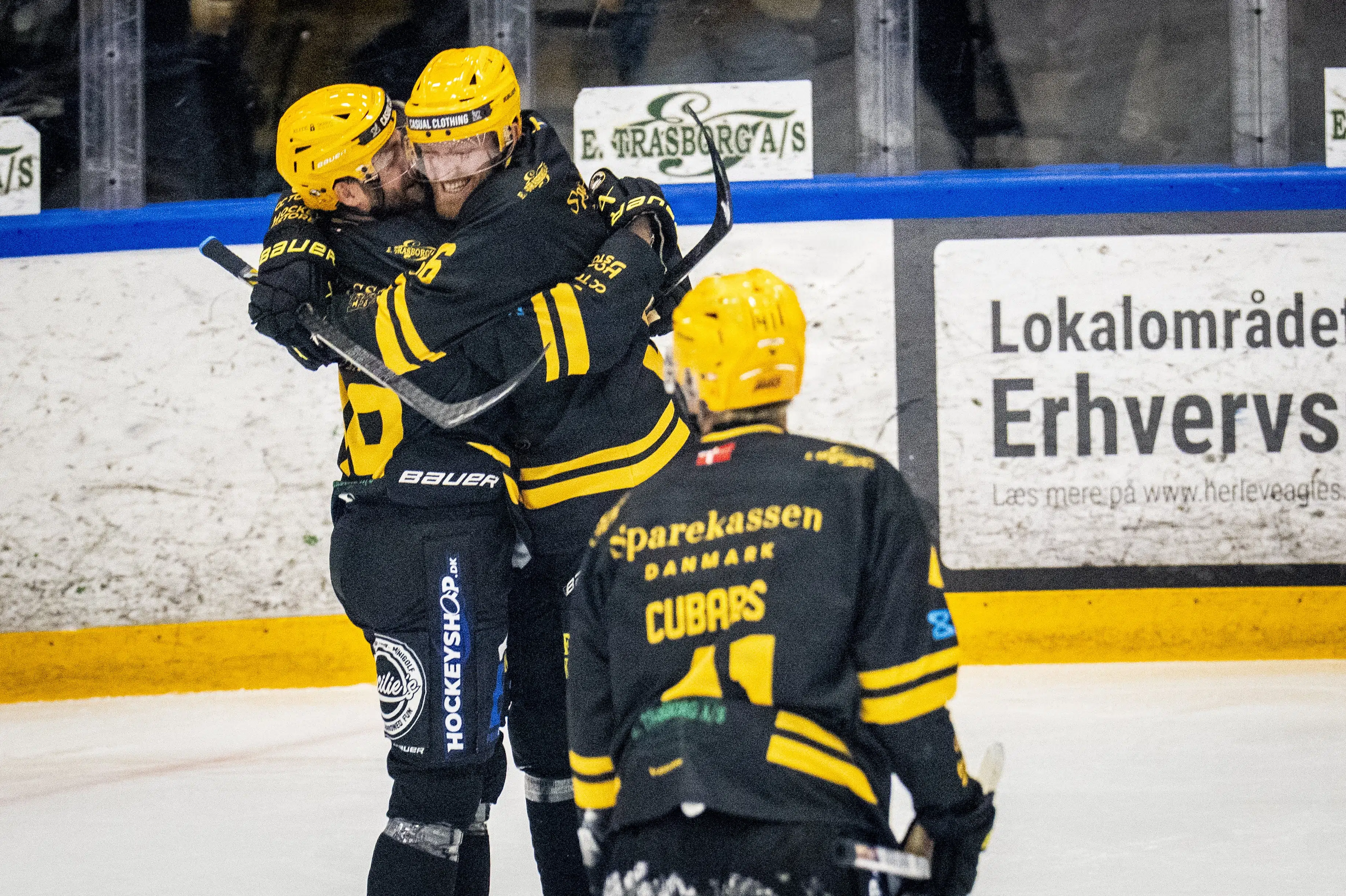 Herlev og Esbjerg henter dobbeltsejre inden for et døgn
