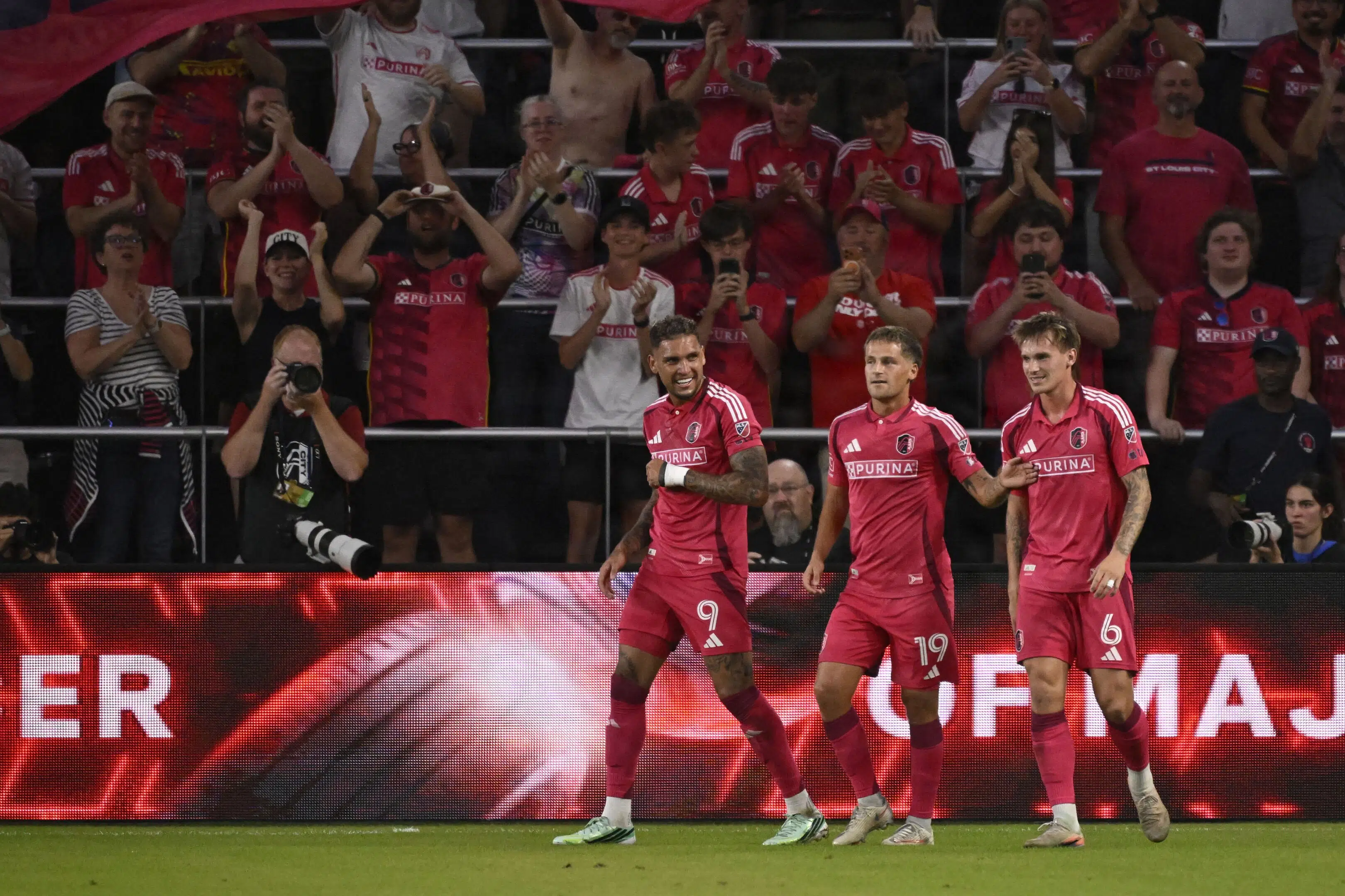 Carlo Holse scorer hattrick i MLS-storsejr