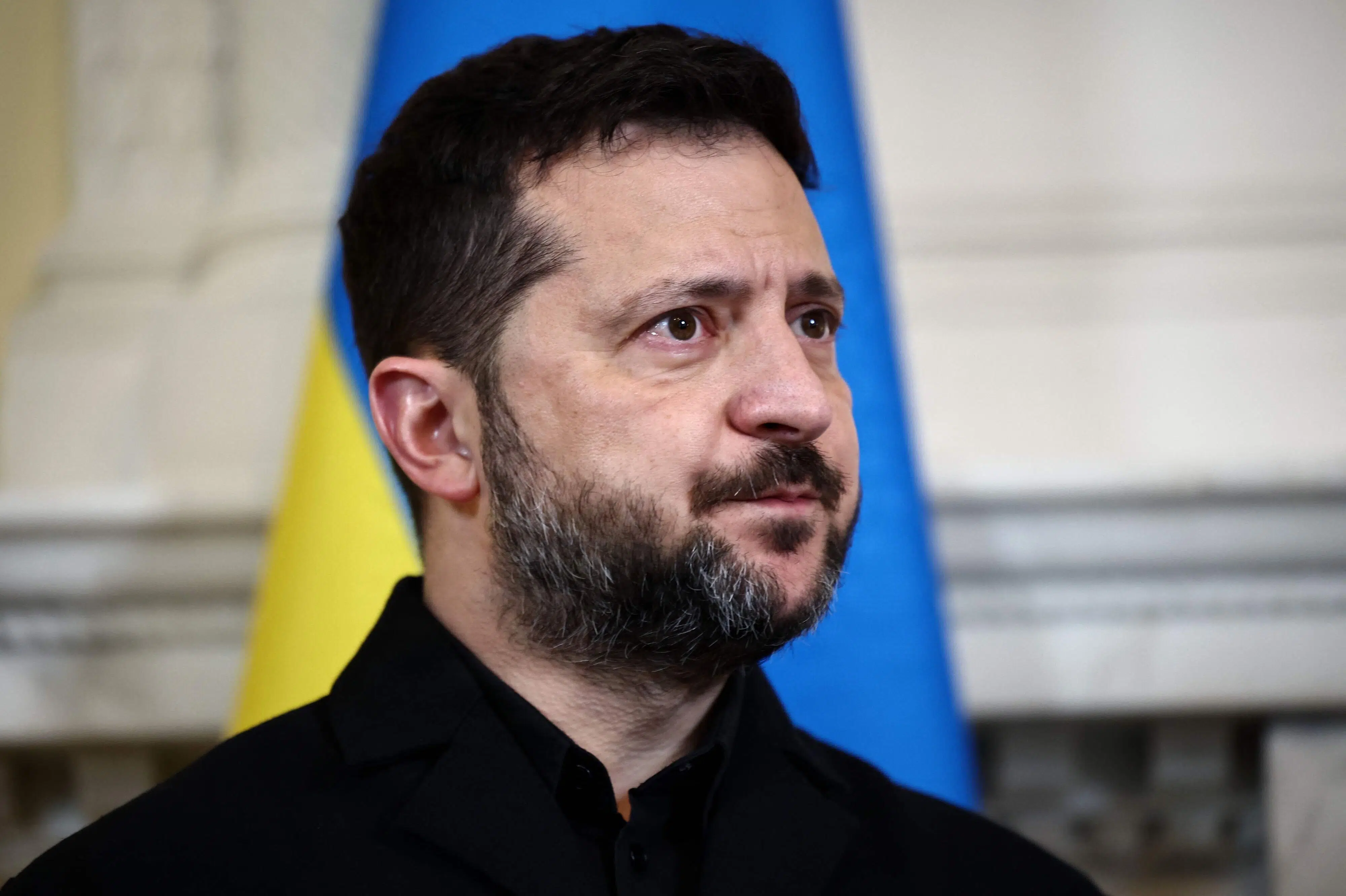 Zelenskyj: Smertefuldt at Trump tager parti for den anden side