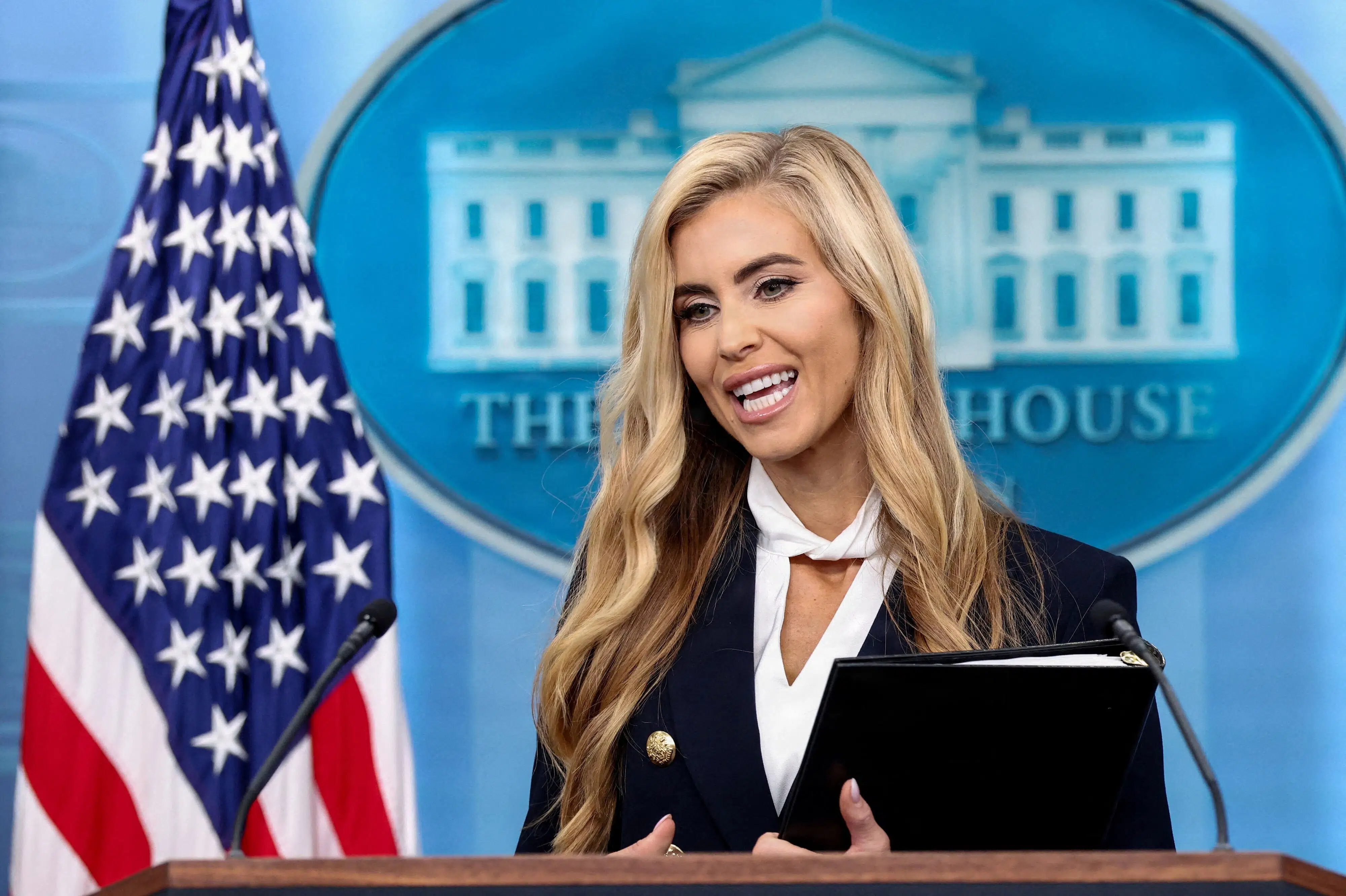 Medie: Trump fyrer nyansat talsperson efter få dage