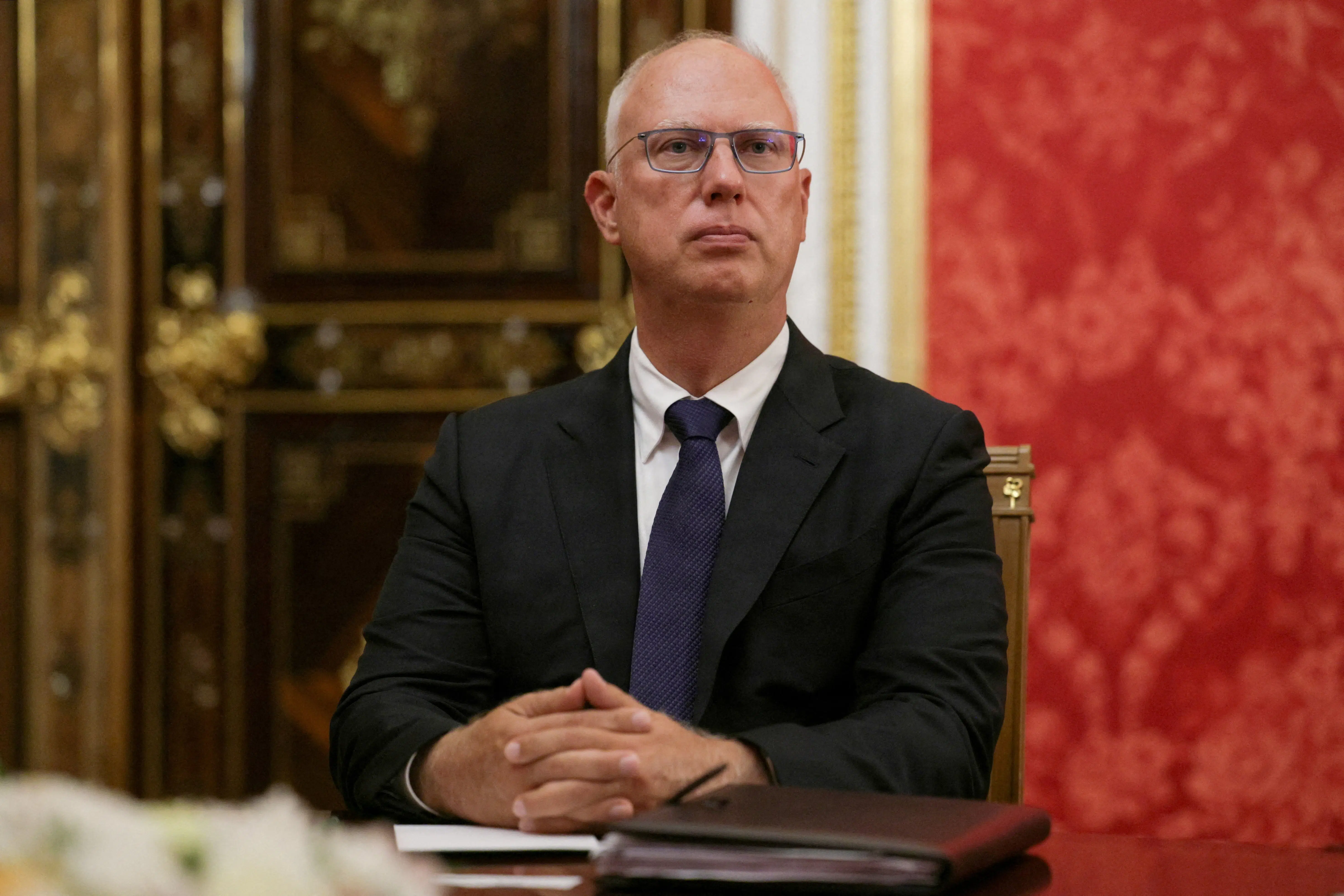 Dækker Trumps nye kovending over private milliardaftaler? »Vi har aldrig før været et sted, hvor det stod så klart, at han endegyldigt har valgt Putins side«