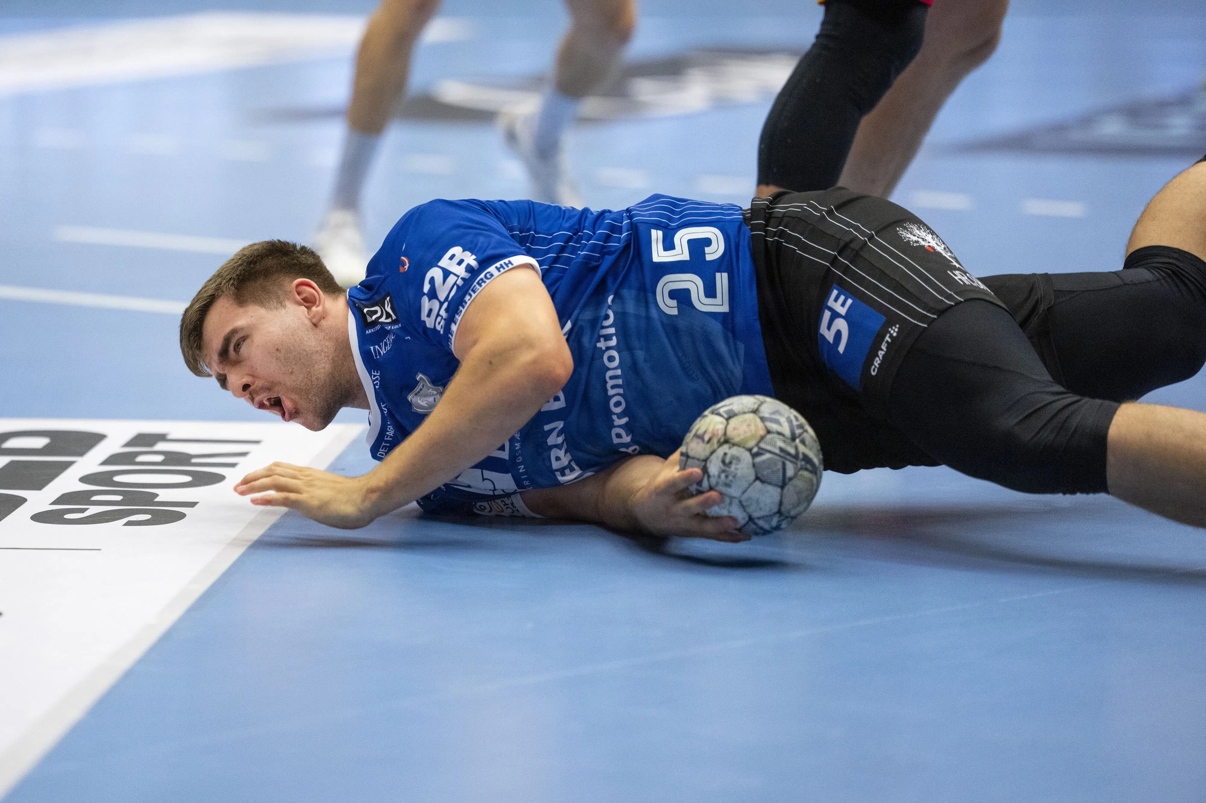 Ribe-Esbjerg taber terræn i toppen af Herreligaen