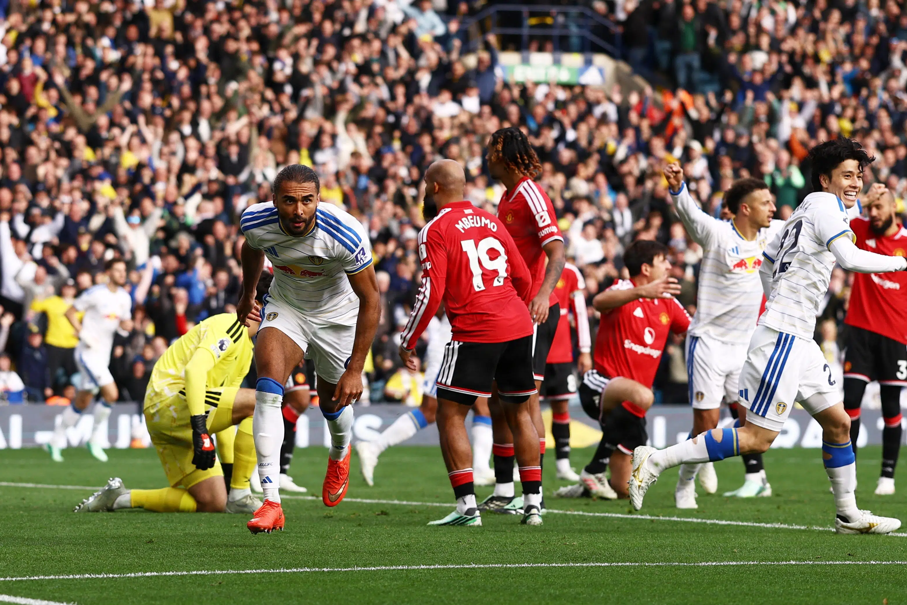 Manchester United snubler videre i pointdeler mod rival