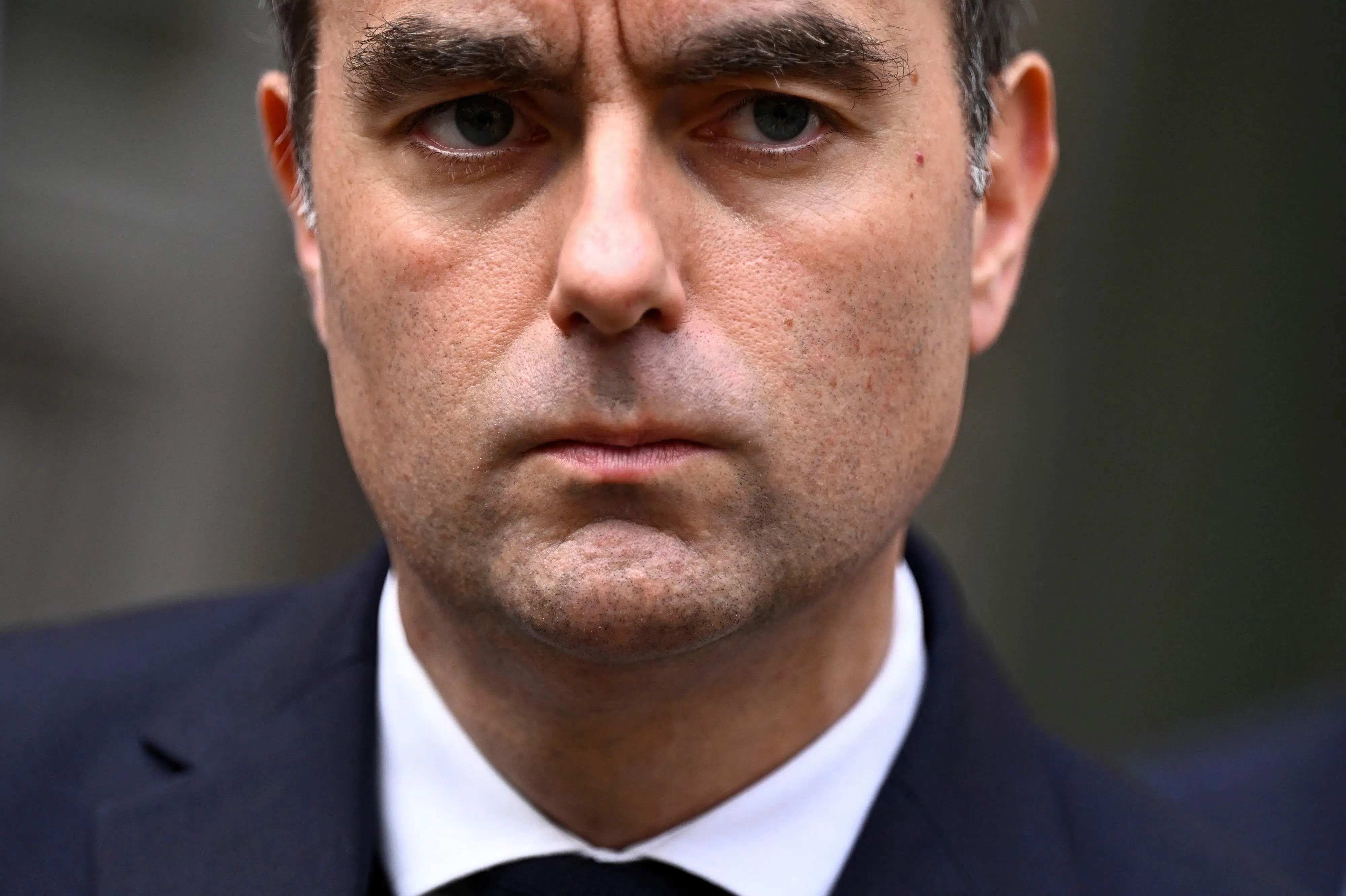 Frankrigs premierminister åbner for udgangsforbud i flere byer