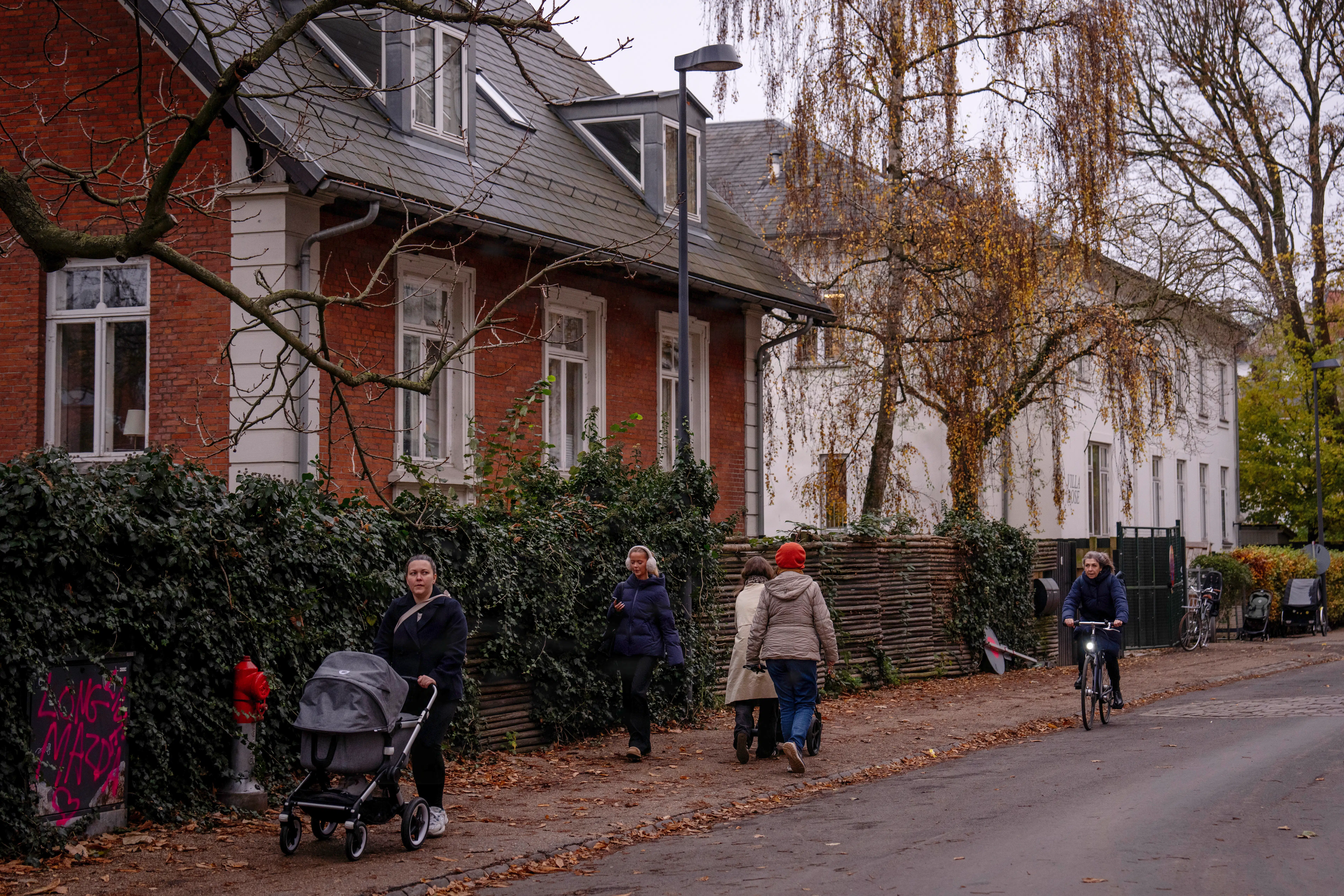 Privatøkonomisk brevkasse: »Spis dine mursten« – men pas på: Skjult provision kan løbe op i tusindvis af kroner