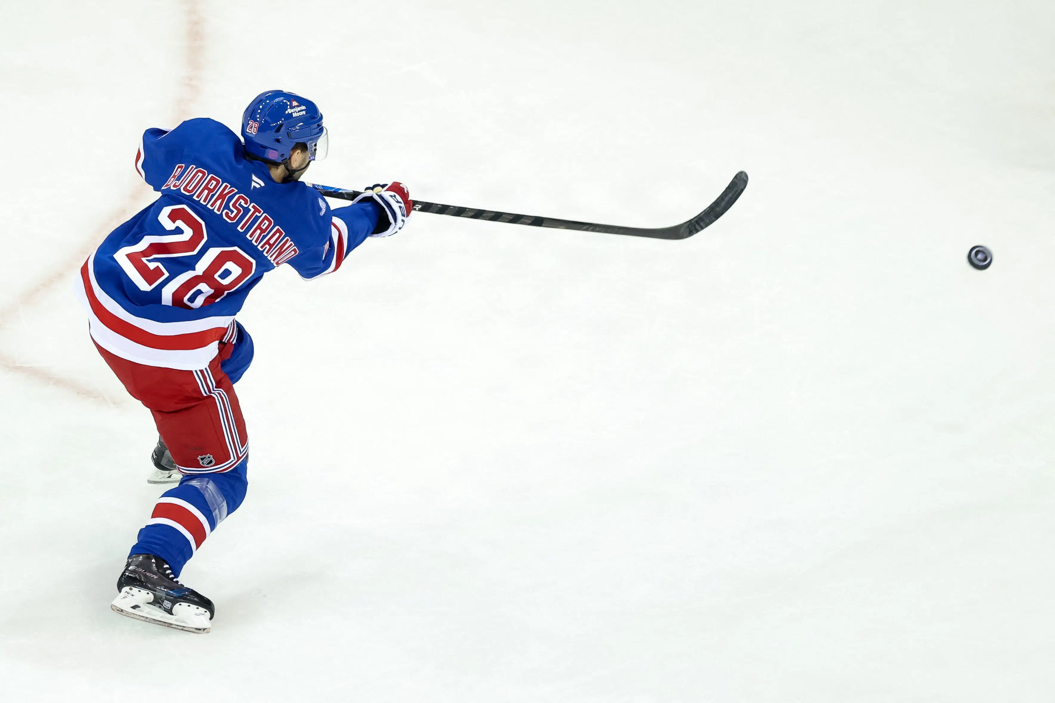 Danske Bjorkstrand scorer forgæves i tæt opgør i NHL