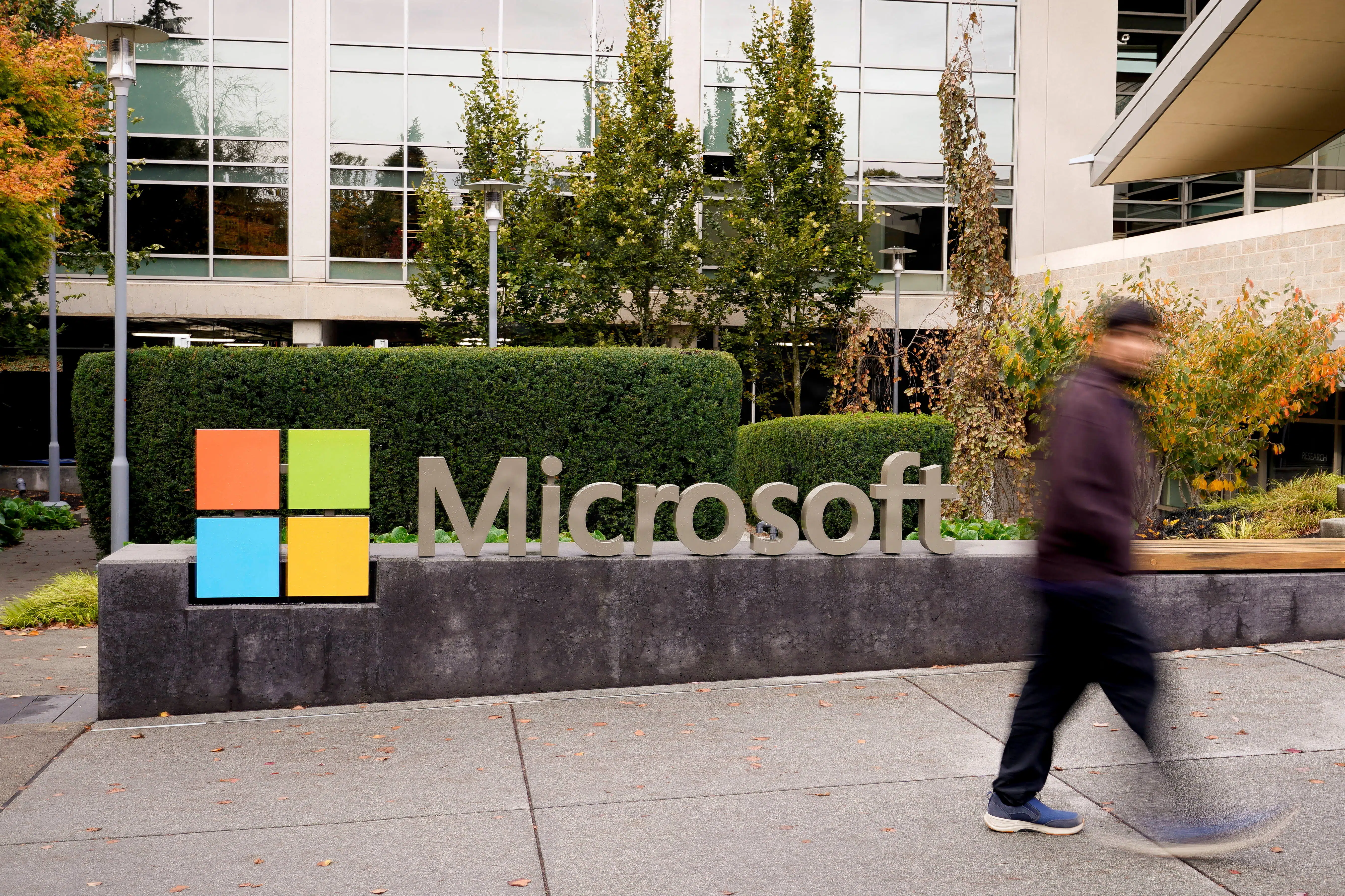 Microsoft tilbyder fratrædelse til hver fjerde medarbejder
