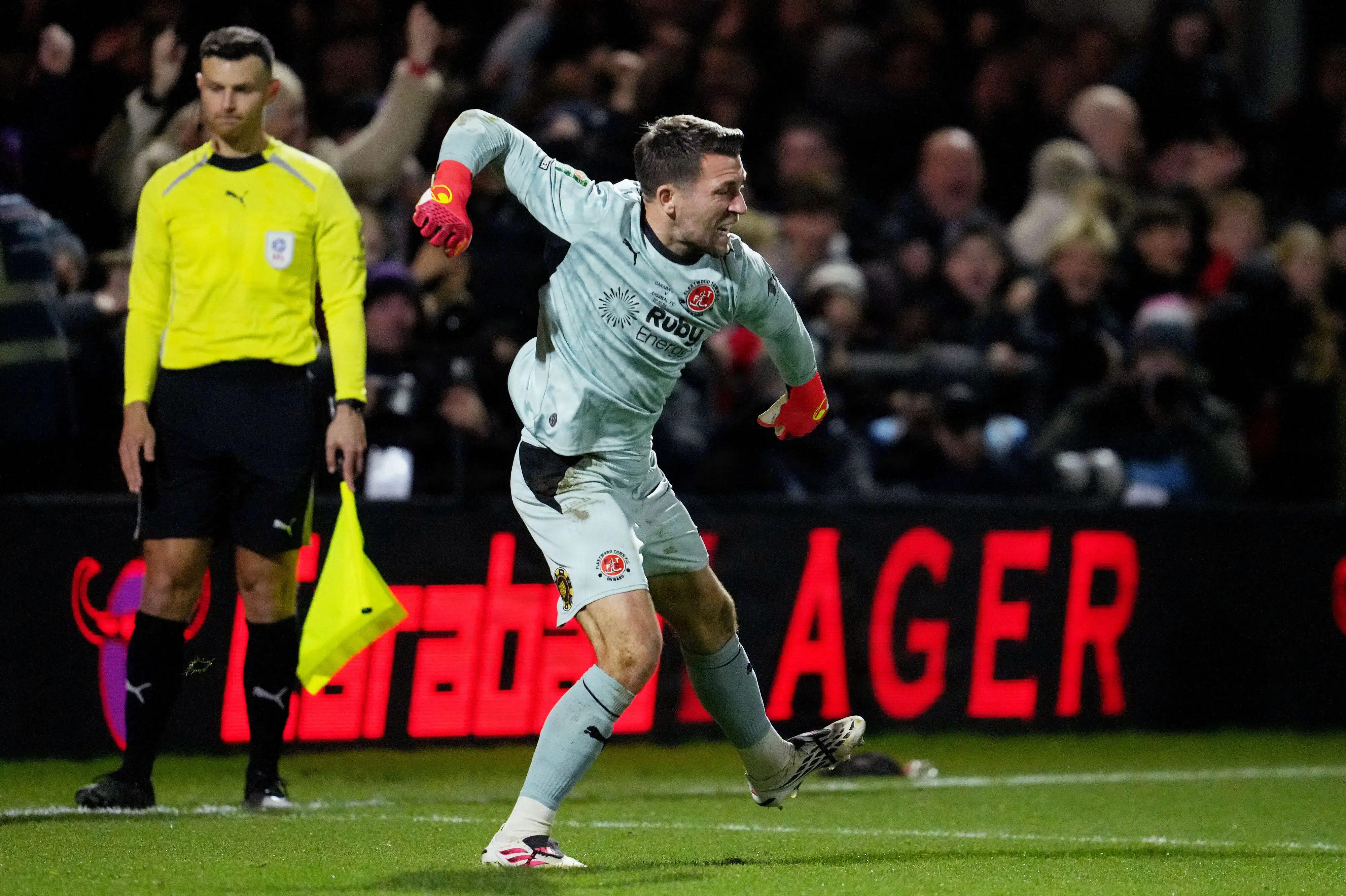 Fjerdedivisionshold sender Arsenal ud af Liga Cup