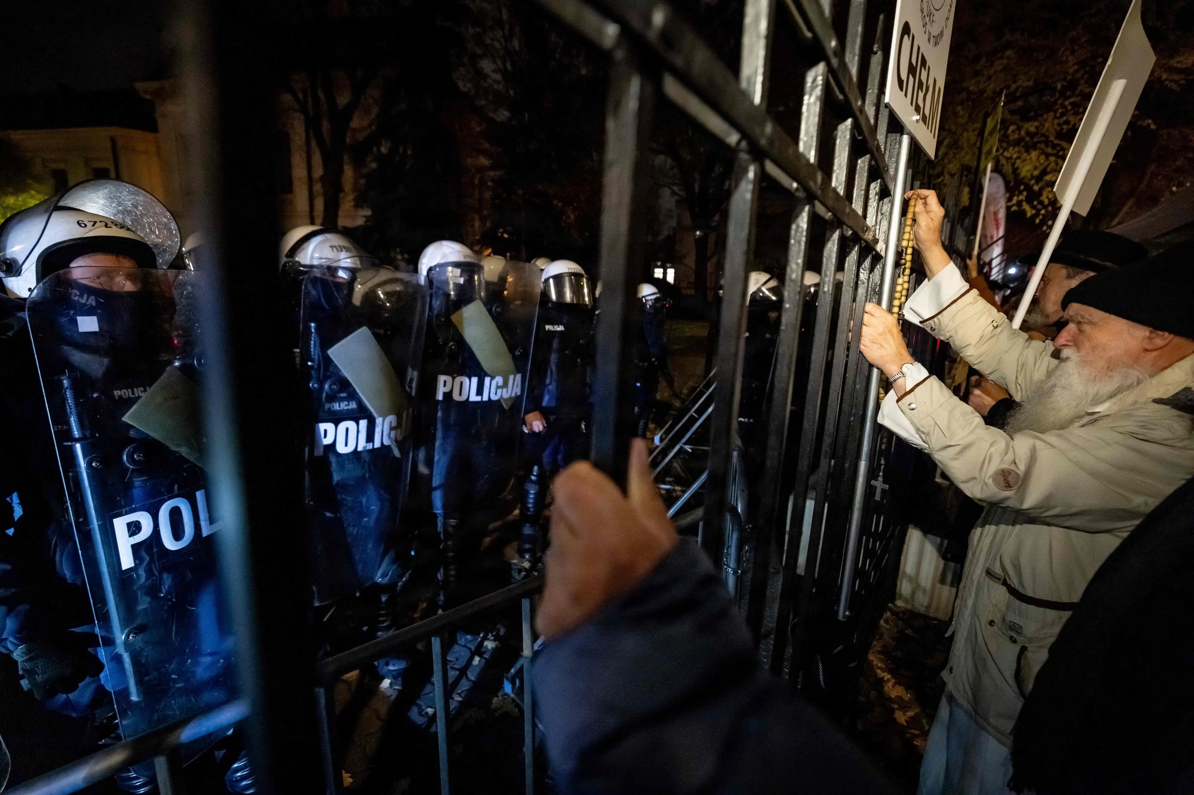 Polen suspenderer præsident for forfatningsdomstol