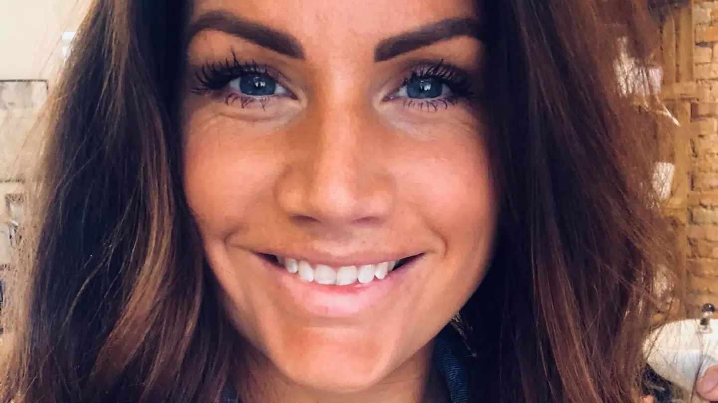 Jenni Carlend fra Herlev fik coronavirus under en skitur i østrigske Ischgl. Indtil videre har hun dog opgivet at anmelde de østrigske myndigheder og rejse erstatningskrav.