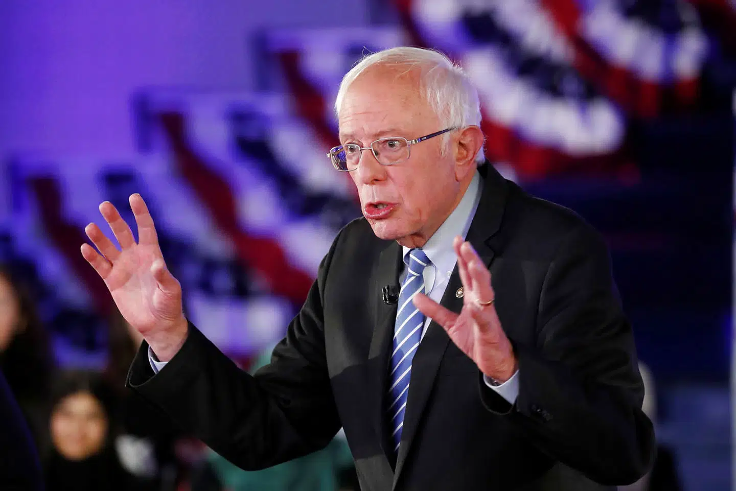 U.S. Democratic presidential candidate Bernie Sanders takes part in a FOX News Town Hall with co-moderators Bret Baier and Martha MacCallum in Detroit, Michigan, U.S., March 9, 2020. REUTERS/Lucas Jackson
