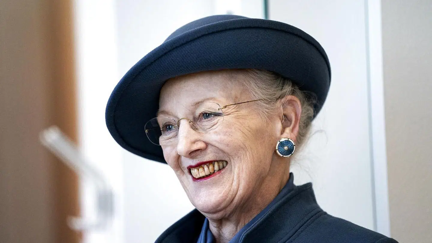Dronning Margrethe vil blive husket for at tale til danskerne i en krisetid, mener historiker Michael Bregnsbo.