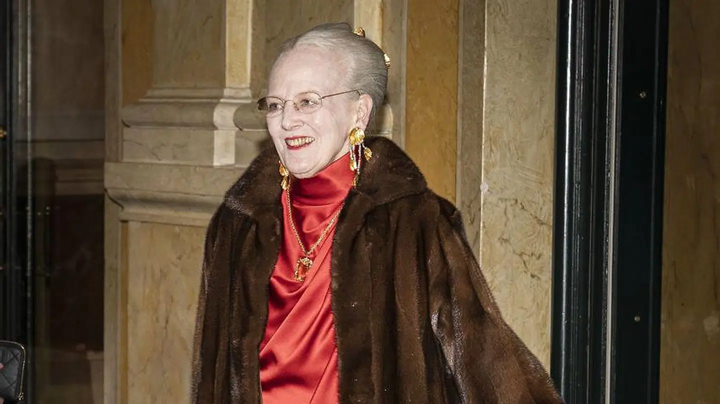 Dronning Margrethes opfordrer danskerne til at følge myndighedernes anvisninger mod coronavirusset.