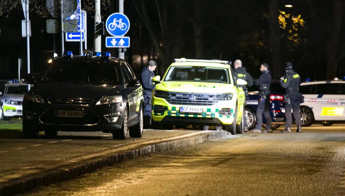 Politiet modtog anmeldelsen via alarmcentralen kl. 01.23 lørdag morgen. Foto: Byrd / Bjørn Nielsen.