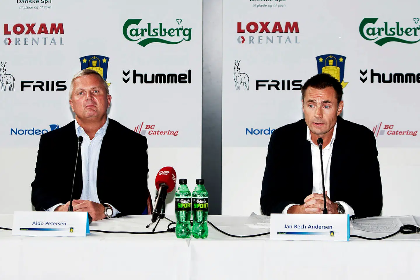 Aldo Petersen ses her, da han som Brøndby-formand præsenterede Jan Bech Andersen som ny storinvestor.