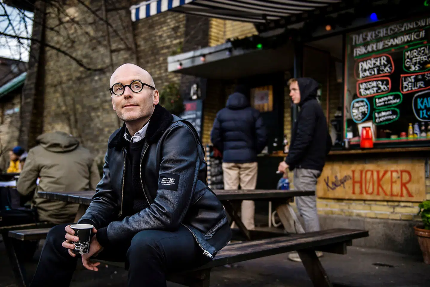 Kulturredaktør på Radio Loud Chris Pedersen savner de små, hurtige samtaler.
