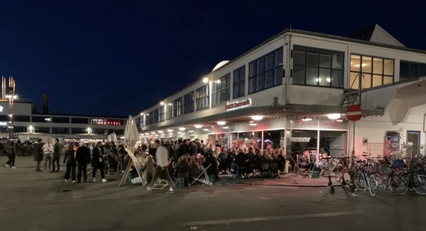 Fredag aften var der godt tryk på Kødbyen i København. Foto: Daniel Nøjsen.