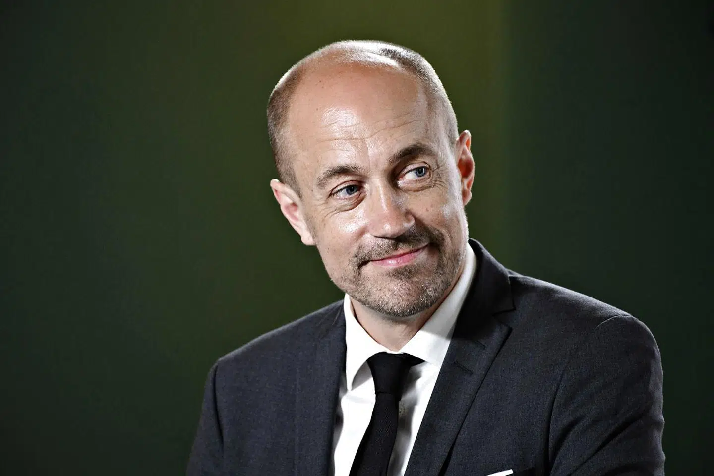 Ifølge Politiken har Magnus Heunicke under krisen fået øgenavnet »Coronakongen«.