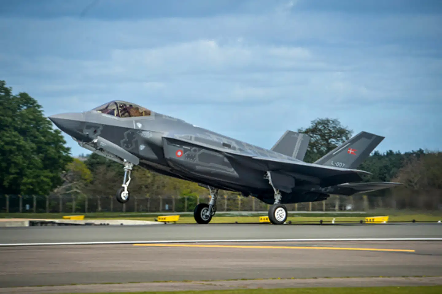 Computergrafik, der viser, hvordan de danske F-35A kampfly vil tage sig ud.