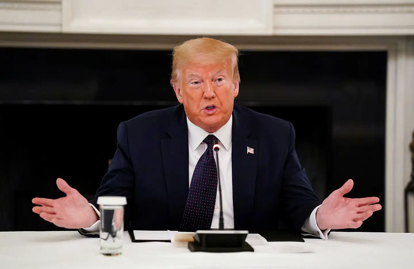 »Måske var det hele planlagt på forhånd,« skriver Donald Trump på twitter.