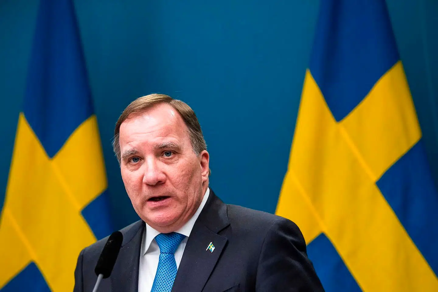 »Skal man hvert 100. år tænke over, hvilke statuer eller andre (historiske) monumenter der skal skal fjernes, fordi vi nu ser på tingene i et andet lys? Nej,« siger den svenske statsminister, Stefan Löfven.