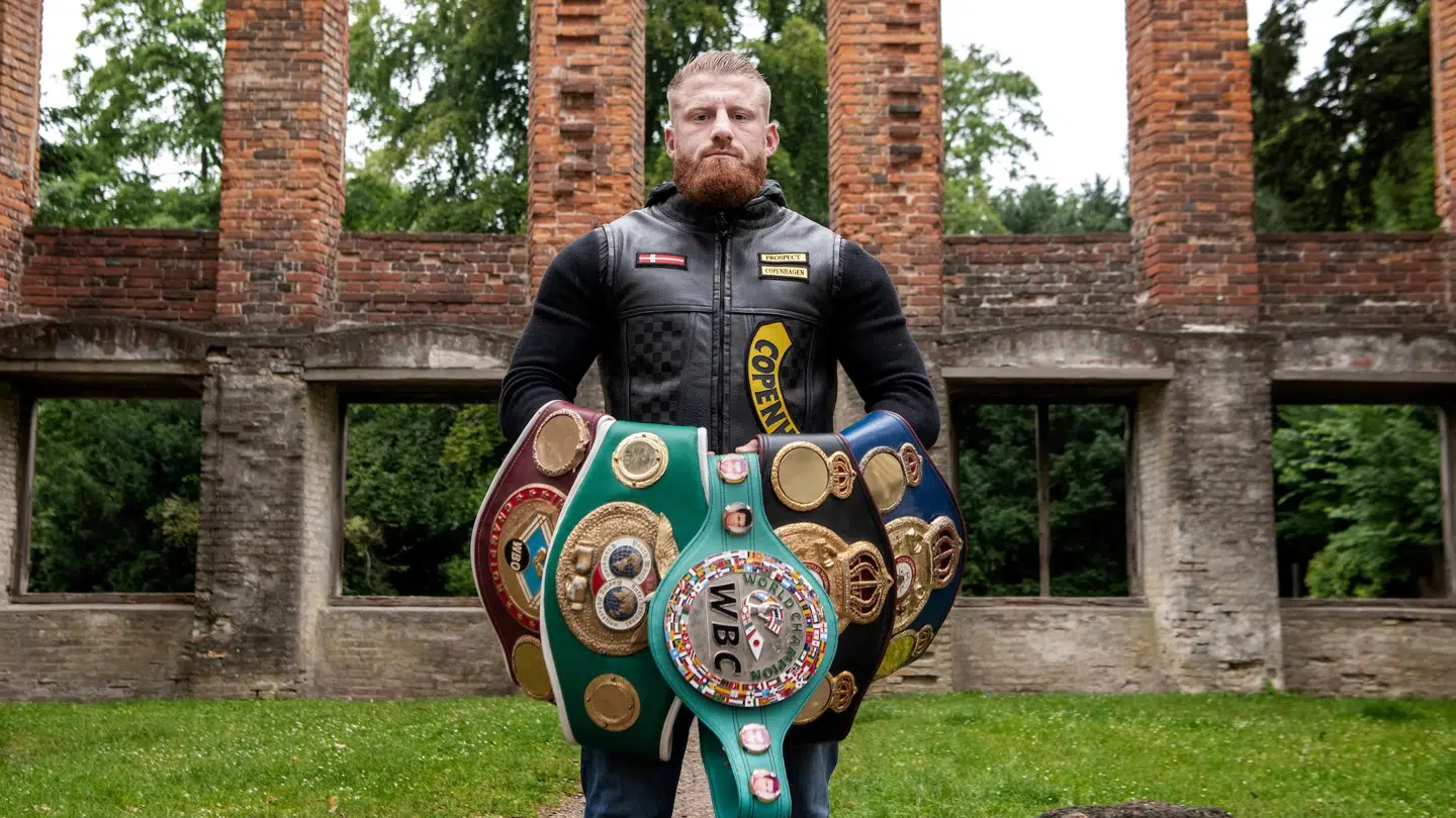 Bokseren Patrick Nielsen står frem og fortæller, at han er blevet optaget i motorcykelklubben Satudarah. (Thomas Sjørup)