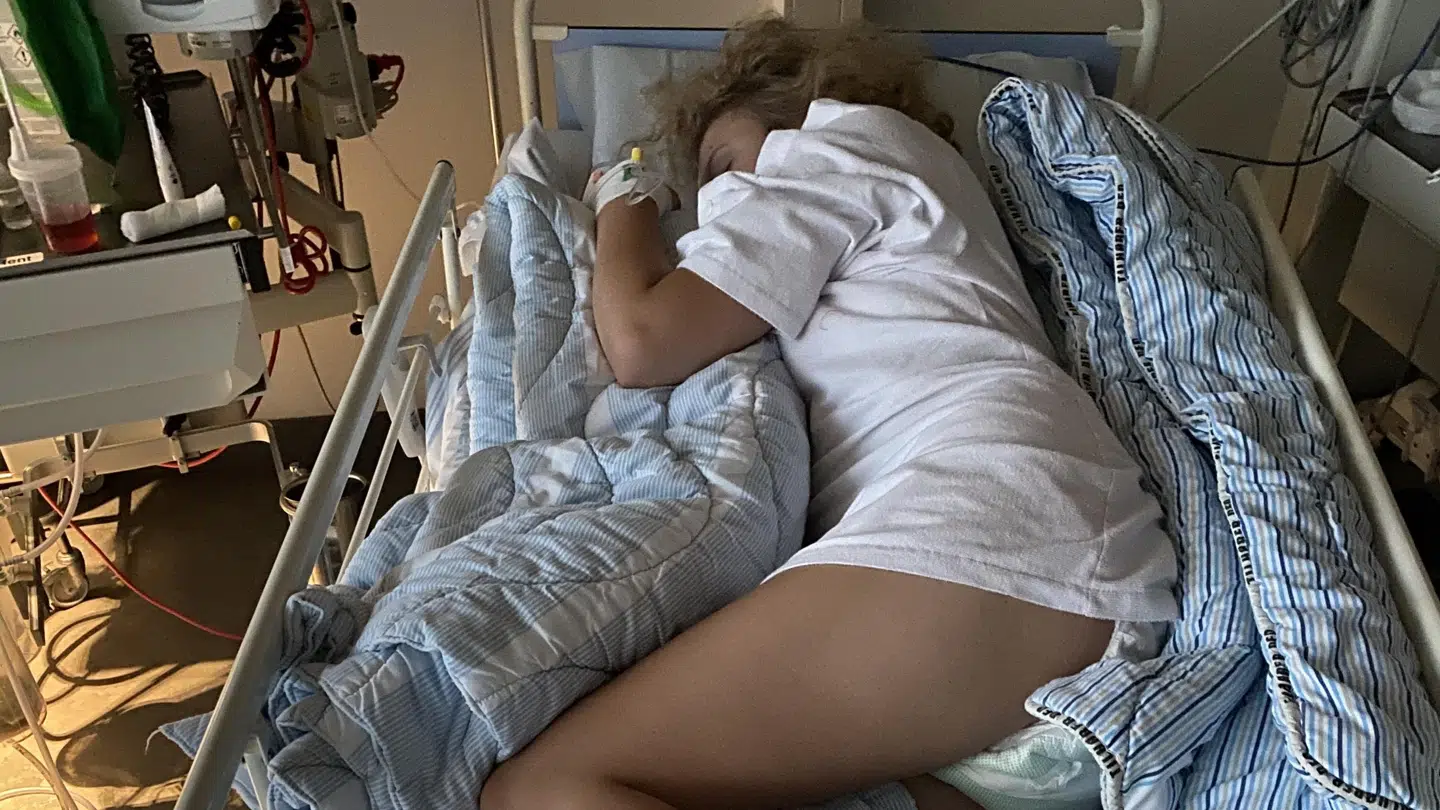 Andrea blev fløjet til Odense Universitetshospital med helikopter. Foto: Privat