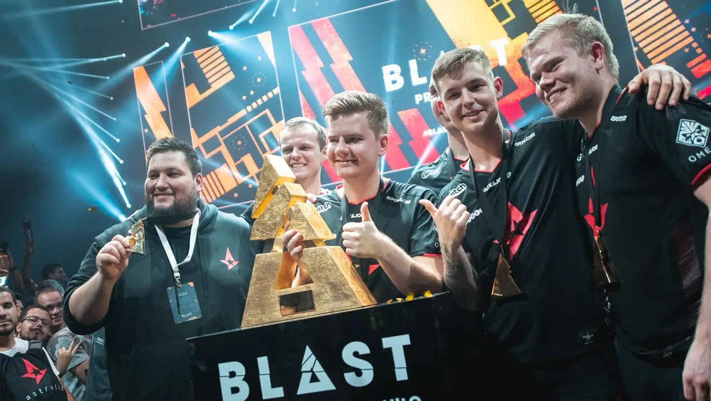 Det danske stjernemandskab Astralis er blandt dem, der har været særligt hårdt ramt. Lige nu er to spillere således ude på grund af stress og udbrændthed.