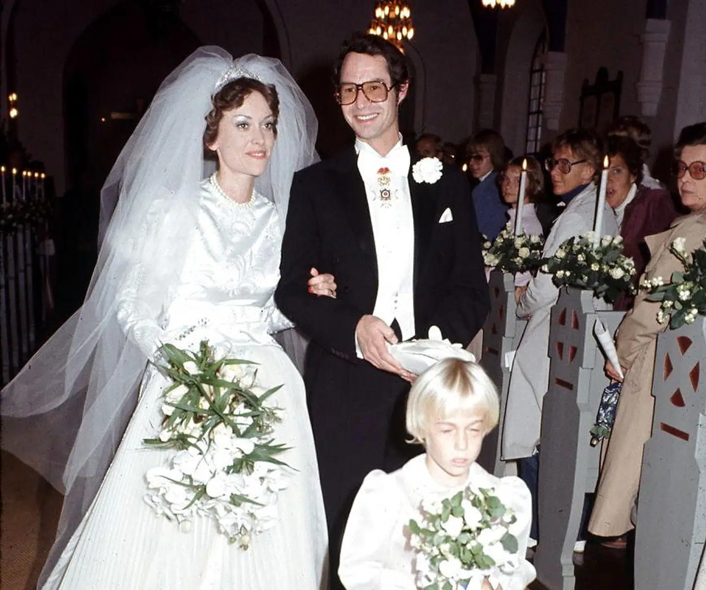 Prins Waldemar blev i 1977 gift med hoffotografen Anne-Lise Johansen.