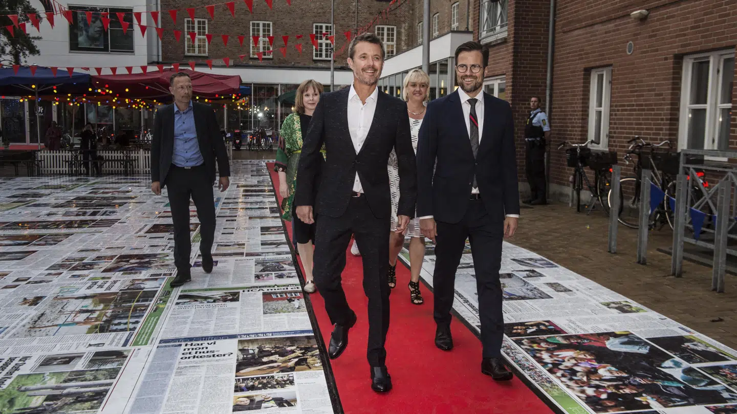 H.K.H. Kronprins Frederik og Odenses Borgmester, Peter Rahbæk Juel, ankommer til Odense International Film Festival 2020, mandag den 24. august 2020. Efterfulgt af Kulturminister Joy Mogensen og Odense Rådmand Jane Jegind