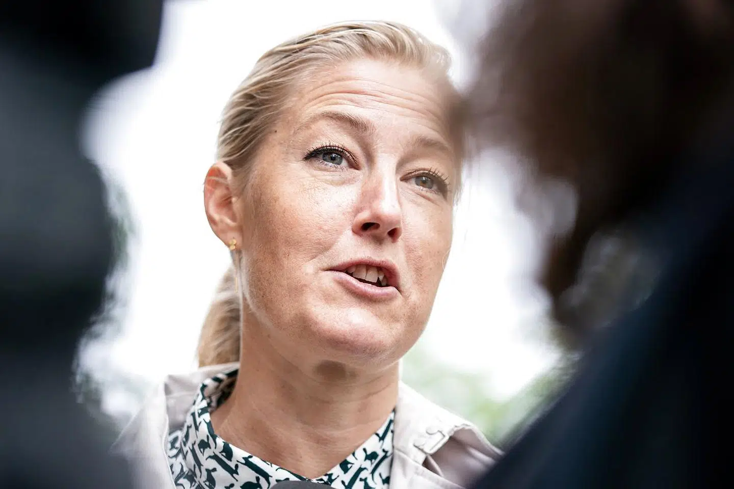 Regeringen vil hæve aktieskatten fra 42 til 45 procent som led i at finansiere en tidlig pension til Arne. Den idé falder bestemt ikke i god jord hos finanspolitisk ordfører for de Radikale Sofie Carsten Nielsen.