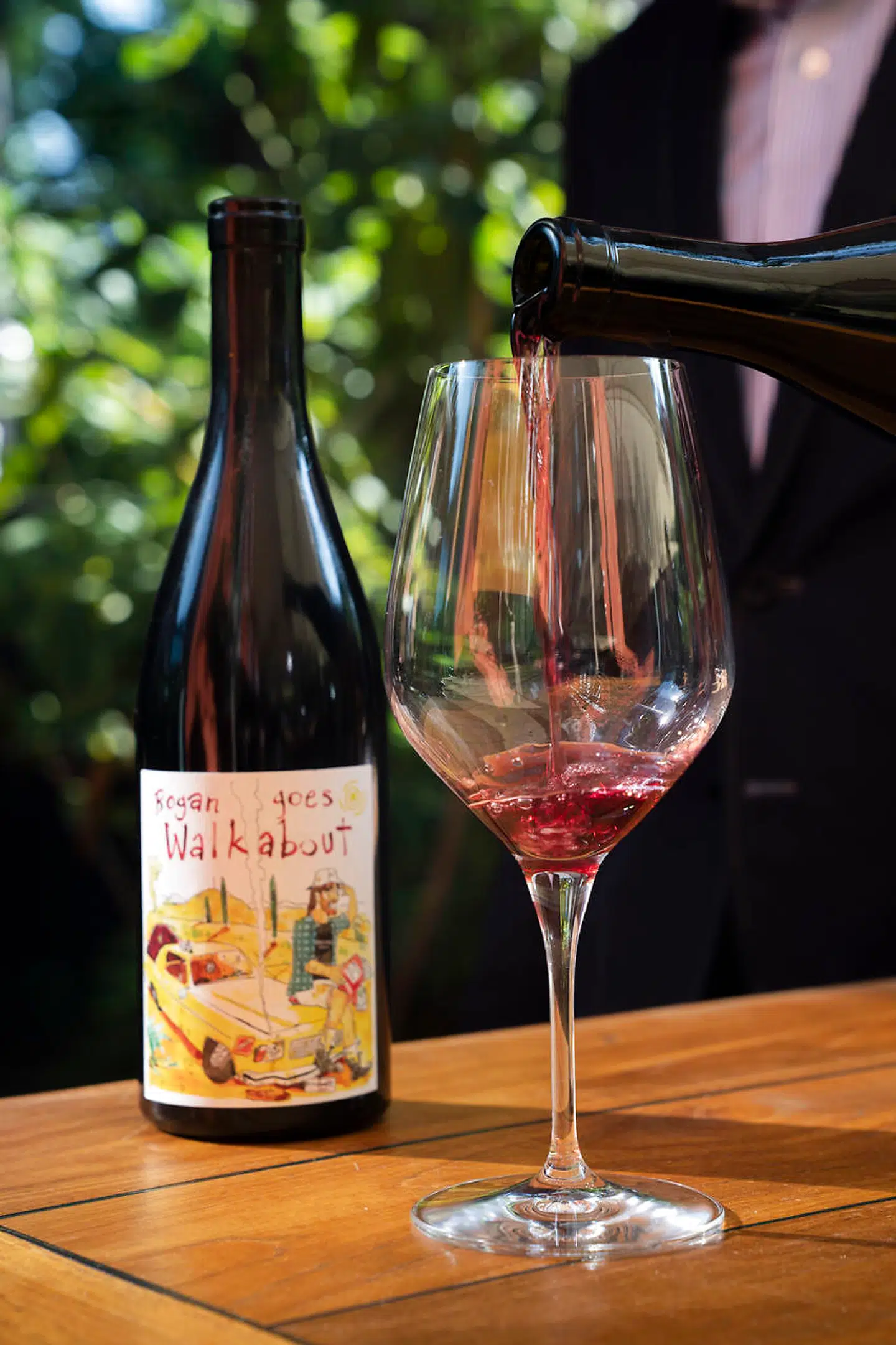 »Bogan goes Walkabout« fra Mark Haisma.