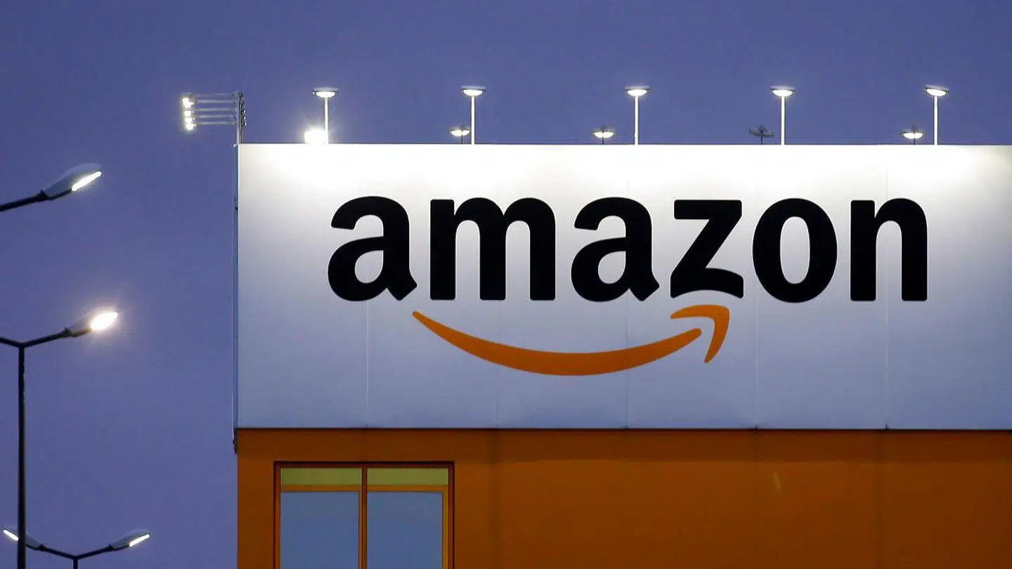 Det er gået rigtig godt for den amerikanske gigant Amazon under coronakrisen, og virksomheden er nu gået på jagt efter et stort antal nye medarbejdere i USA og Canada.