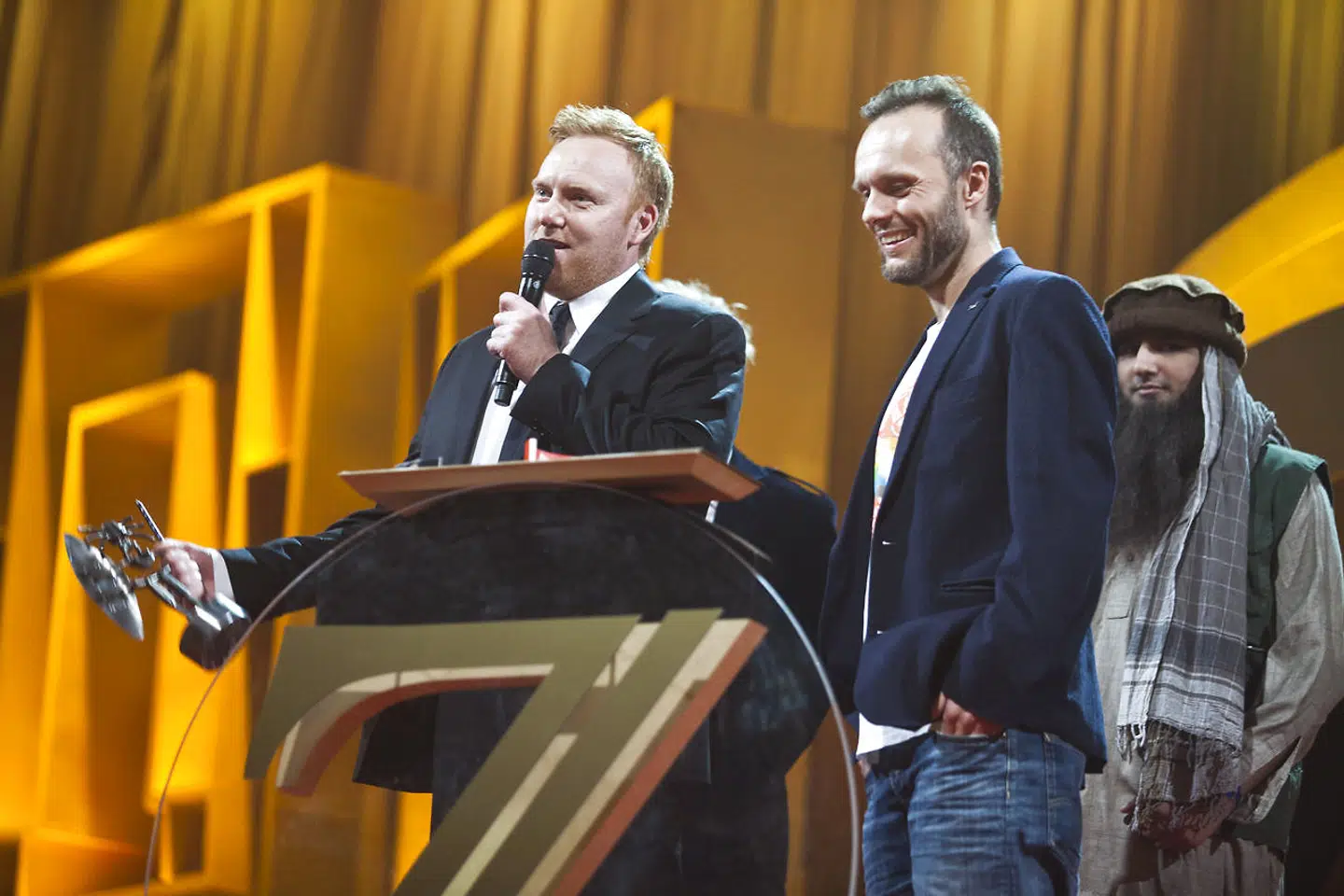 'Natholdet' blev i 2011 kåret til årets danske tv-program ved 'Zulu Awards'.