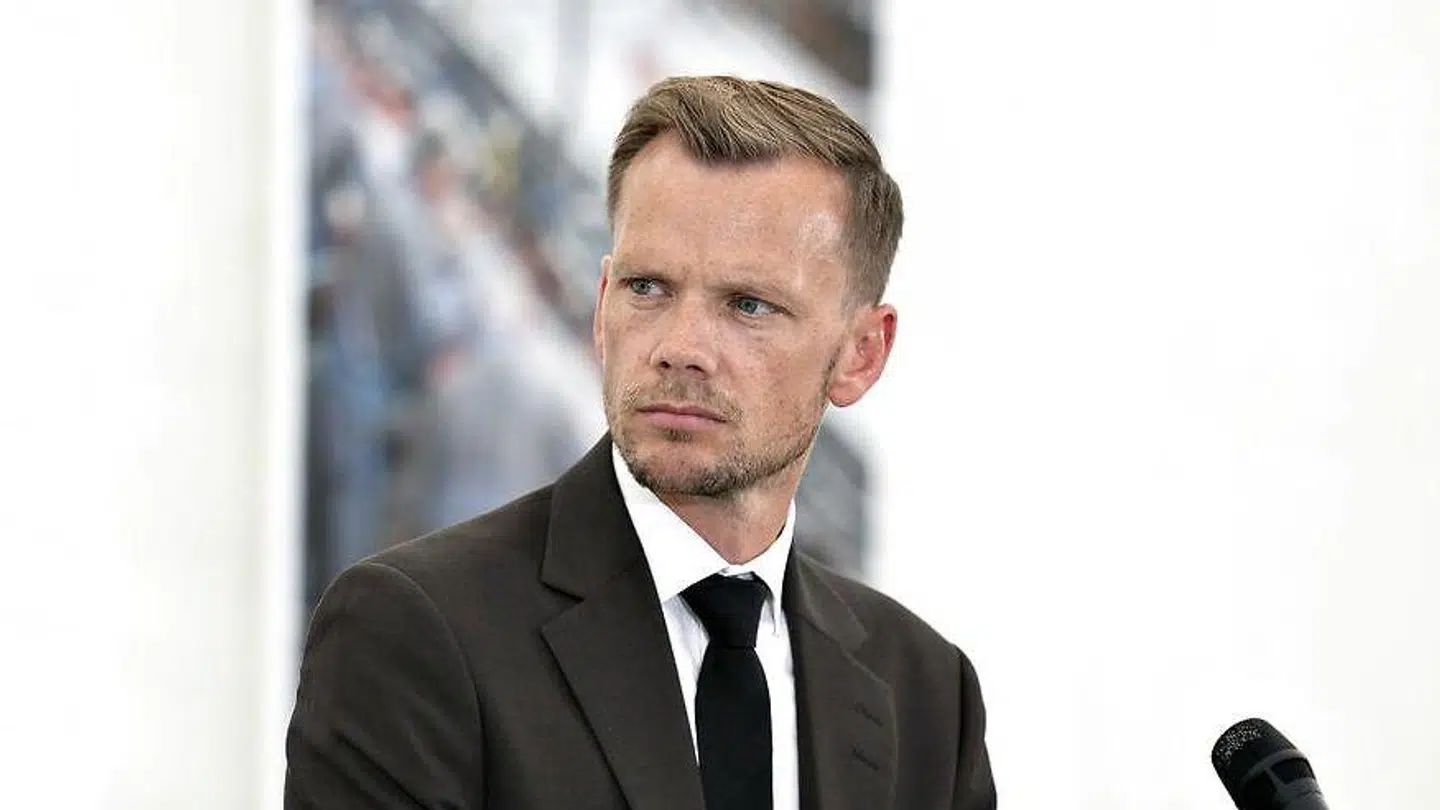 Uddannelse- og forskningsminister Ane Halsboe-Jørgensen og beskæftigelsesminister Peter Hummelgaard forbrød sig mod retningslinierne for covid-19, da de var i Det Kongelige Teater.