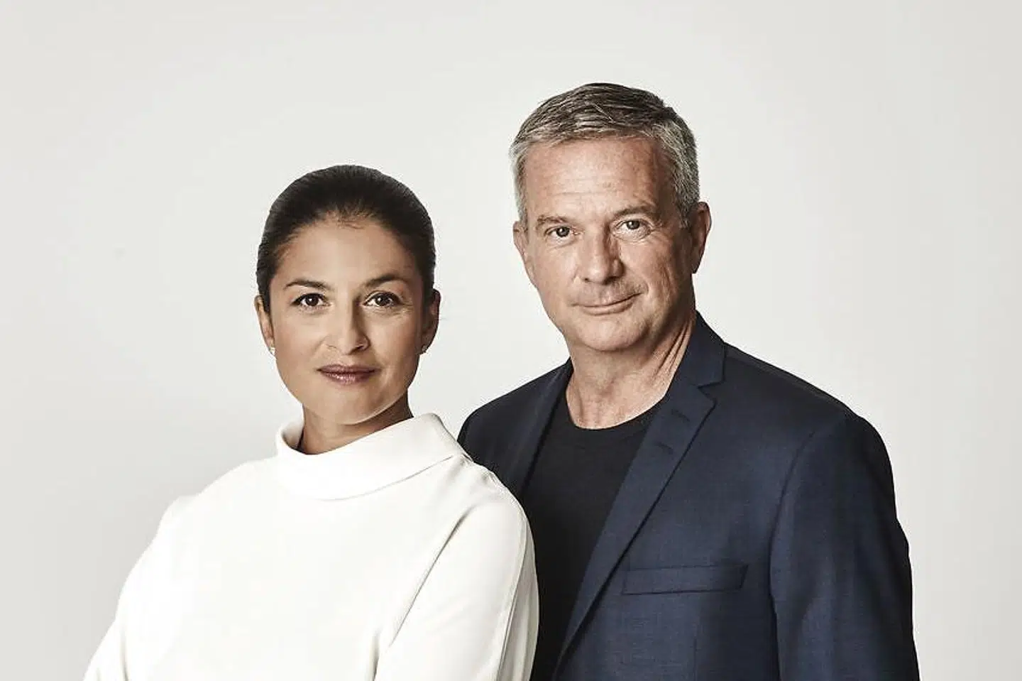 Divya Das og Kim Bildsøe Lassen fotograferet til coveret af deres nye bog 'Briterne og Brexit'.