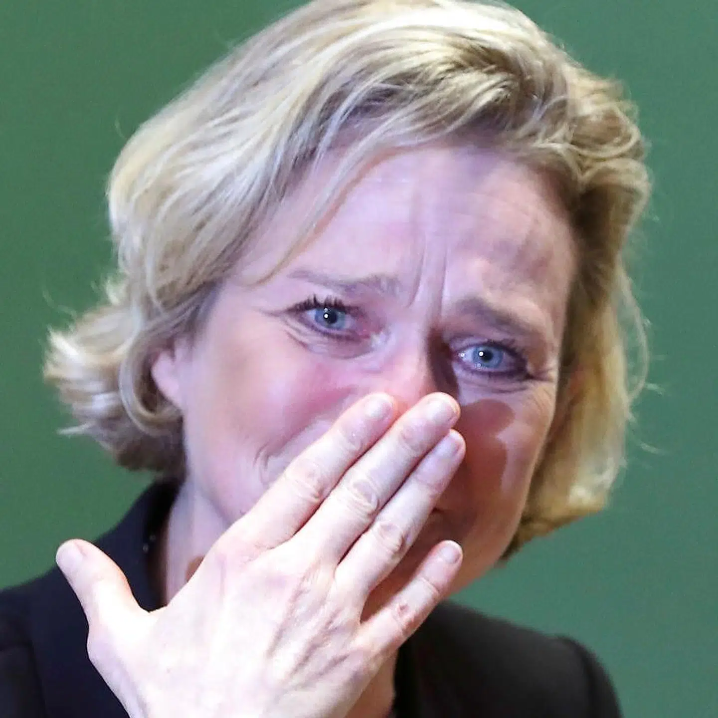 Delphine Boël, som arbejder som kunstner, var tydeligt berørt efter retssagen var overstået. Her ses hun ved det efterfølgende pressemøde 5. oktober.
