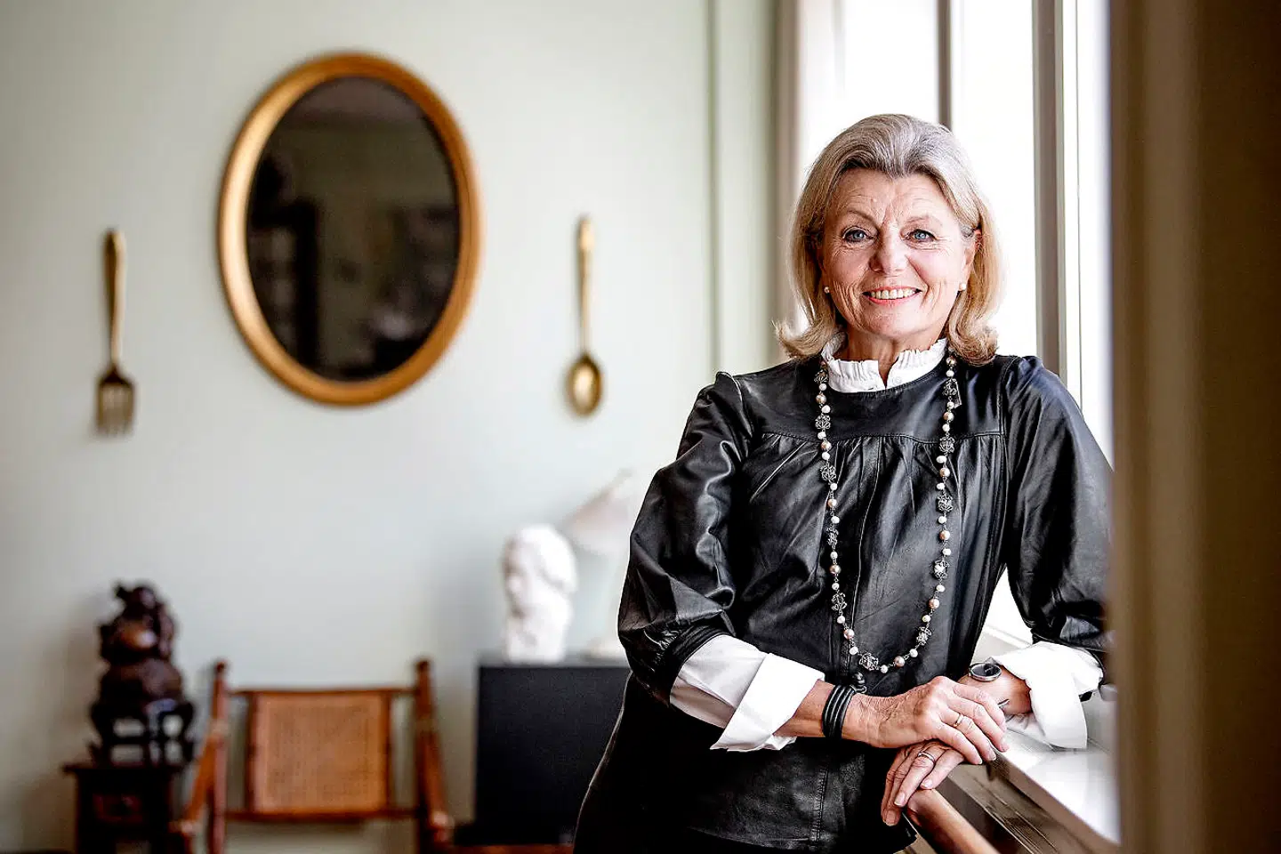 Anne Laxholm erkender gerne, at den pæne pige stadig er inden i hende.
