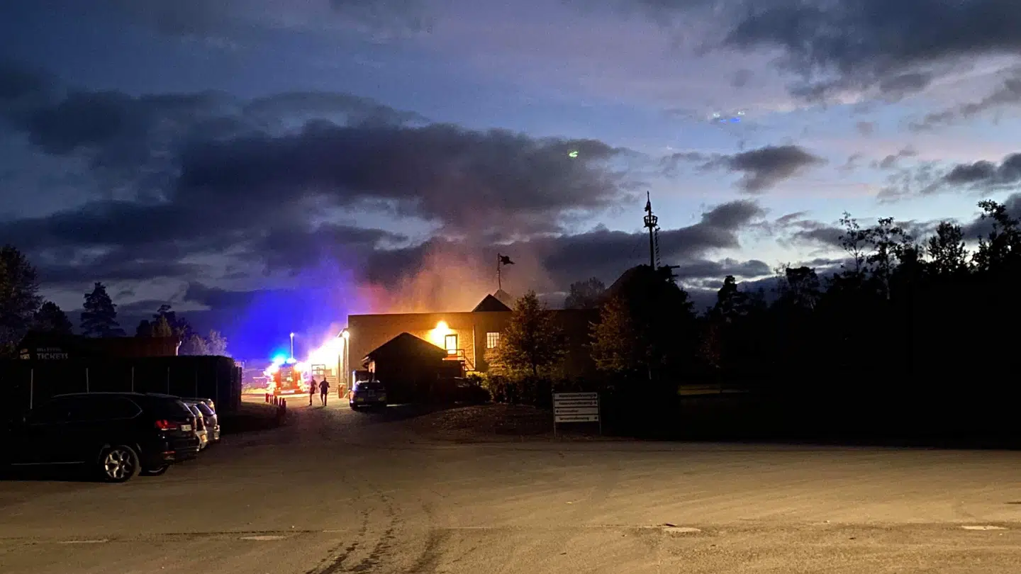 Branden startede omkring klokken 18.48