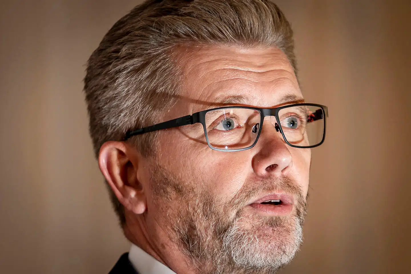 Overborgmester Frank Jensen (S) udtaler sig til pressen efter krisemøde på Københavns Rådhus.