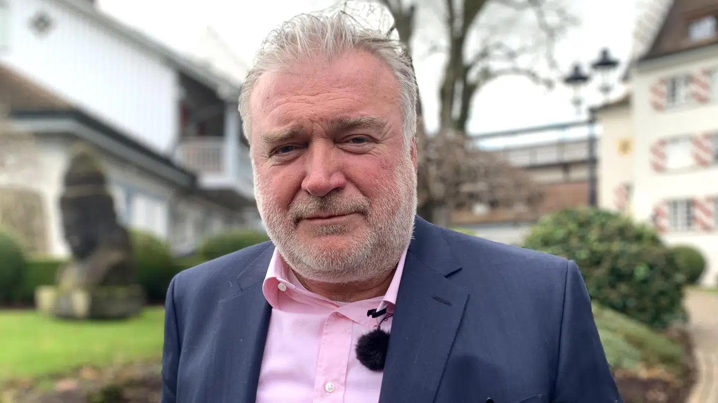 Lars Seier har ikke noget imod at bruge penge på det, der gør ham glad – her ses han ved sit slot i Schweiz.