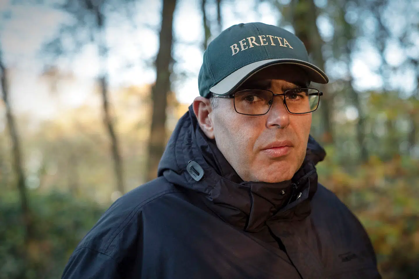 Flemming Lentz er styrmand og sejler normalt to måneder og er derefter hjemme i to. I marts blev han alvorligt syg, men hverken hans egen læge eller vagtlæge ville tilse ham. Da han bad om en ambulance, blev den kaldt tilbage. Efter en måneds sygdom blev han indlagt med lungebetændelse og hjertesvigt. Hans levebrød er nu i fare, da hans job på havet ikke tillader permanent hjertesygdom.