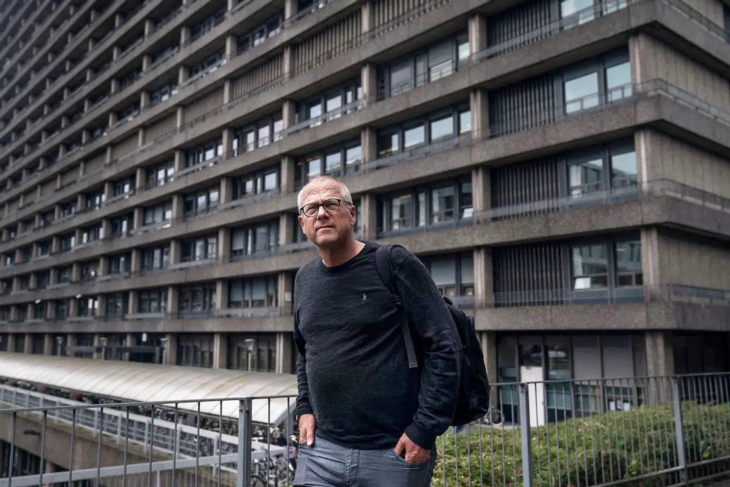 Den ellers så frygtede cluster 5-mutation, der var regeringens og Statens Serum Instituts primære argument for at nedlægge minkerhvervet, er ikke så farlig, som den er gjort til: »Der er ikke datagrundlag til at konkludere, at en vaccine ikke vil virke,« siger Jens Lundgren.