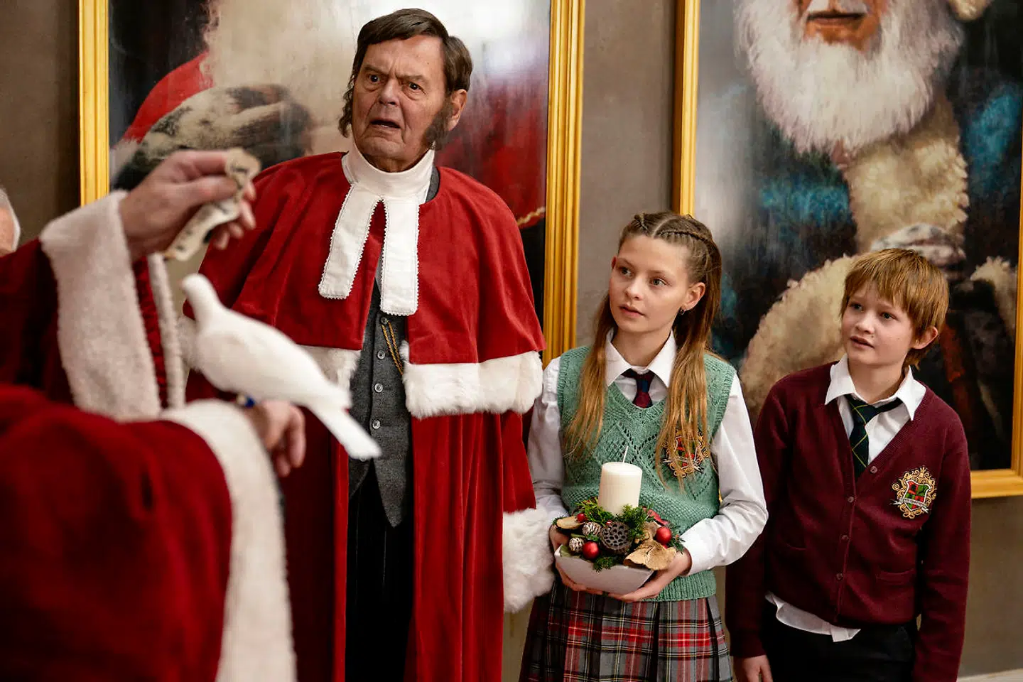 »Julemandens datter 2« er en af de for forældre så velkomne familiefilm, som er sjove for børn, og som man også selv kan holde ud. Foto: Scanbox