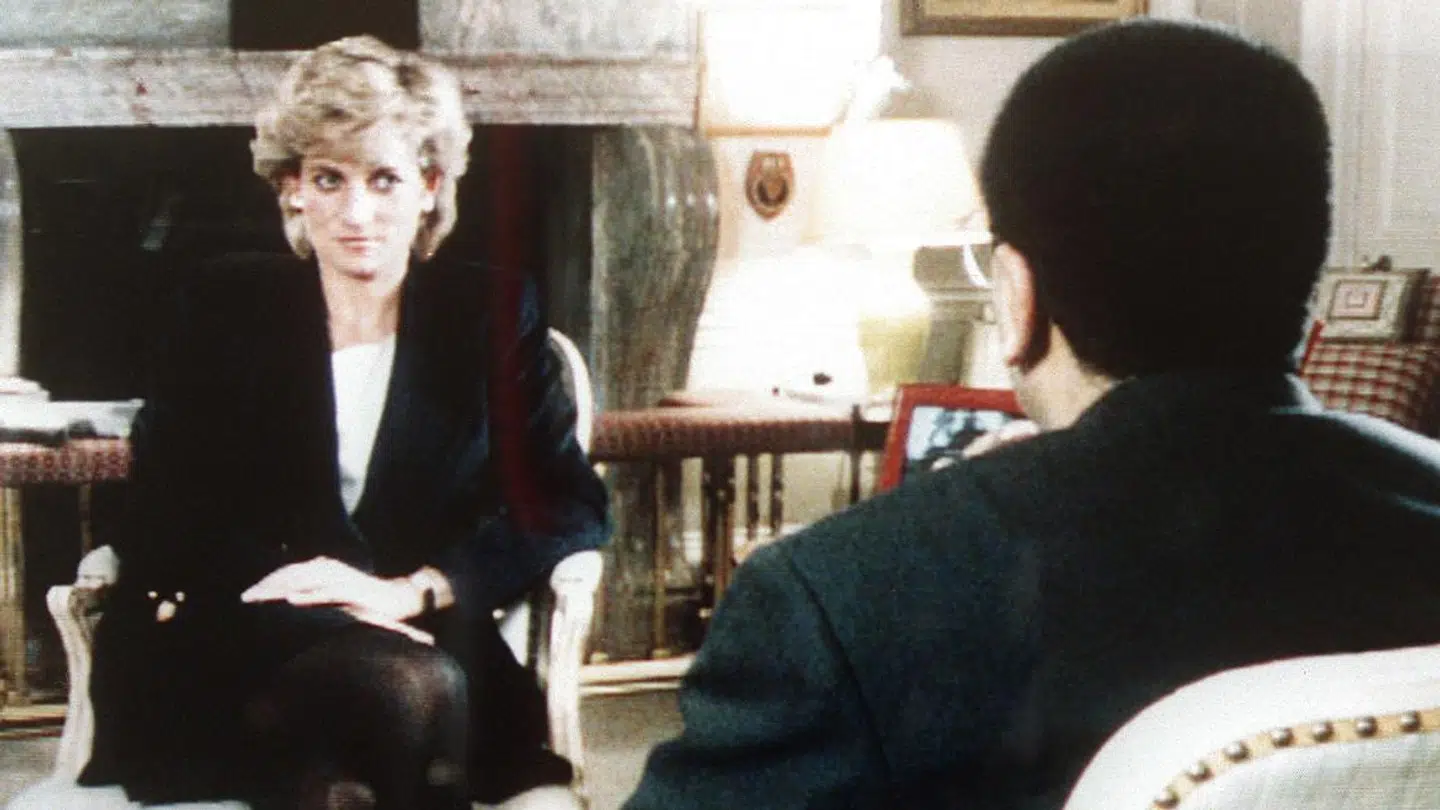 Prinsesse Diana i det legendariske interview med BBC-værten Martin Bashir. Programmet blev sendt 20. november 1995.