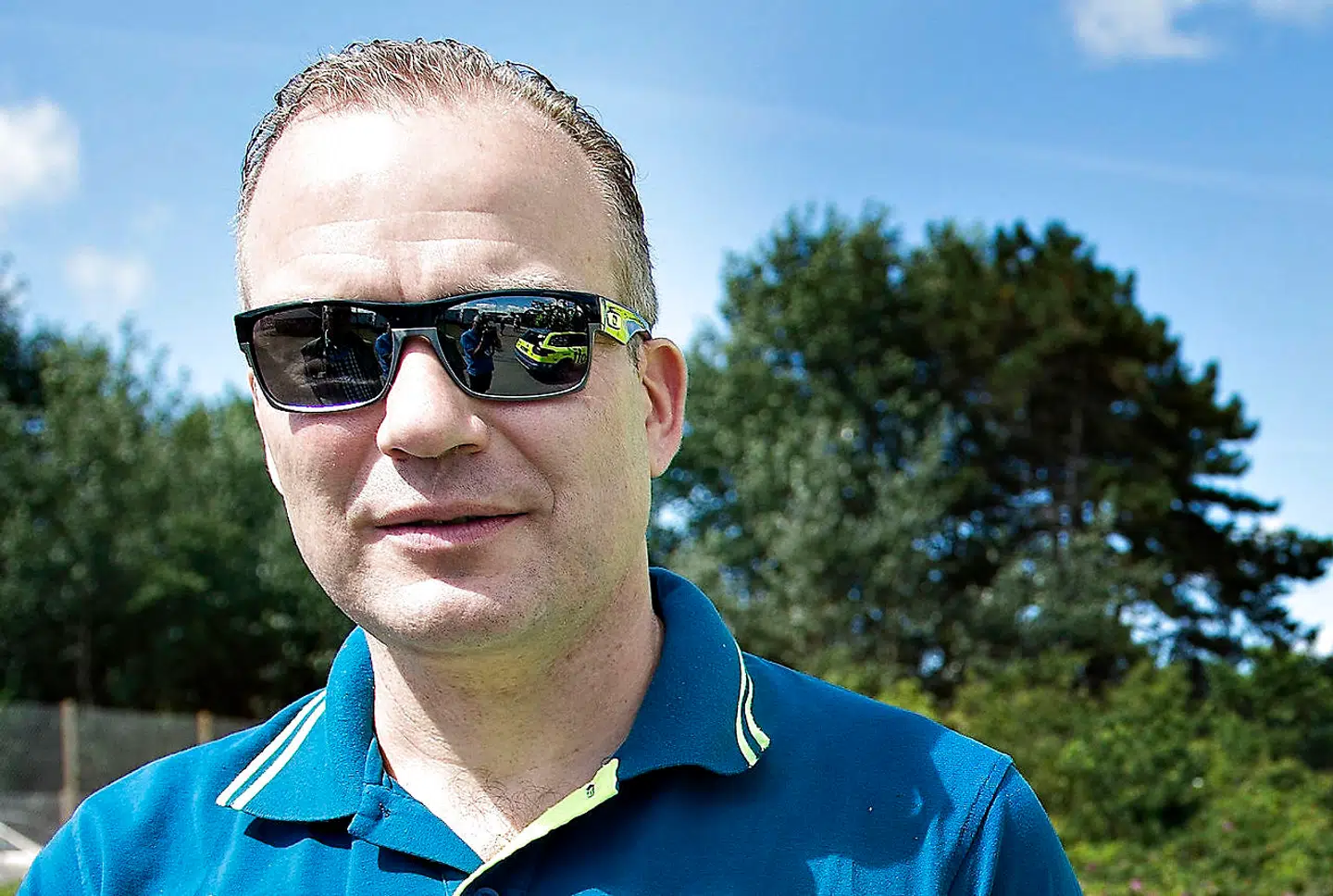 (ARKIV) Lars Michaelsen, sportsdiretør for Tinkoff Team, før starten på 2. etape af Postnord Danmark Rundt imellem Rømø og Sønderborg, den 28. juli 2016. Tidl. cykelrytter og sportsdirektør Lars Michaelsen fylder 50 år onsdag den 13. marts 2019. . (Foto: Henning Bagger/Ritzau Scanpix)