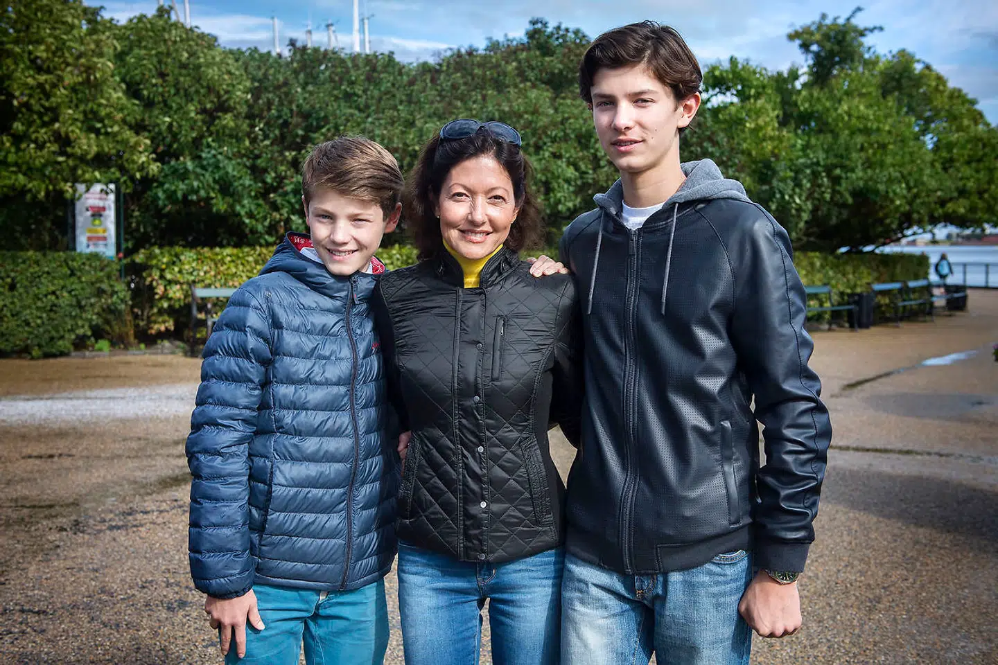(ARKIV) Alexandra Christina, Grevinde af Frederiksborg og sønnerne Prins Nikolai og Prins Felix, til Ecco Walkathon søndag den 20. september 2015. Til efteråret udkommer grevinde Alexandras personlige fortælling om danskernes lykke. Hun vil også reflektere over sin egen forestilling om lykke. Det skriver Ritzau, fredag den 6. april 2018.. (Foto: Bax Lindhardt/Ritzau Scanpix)