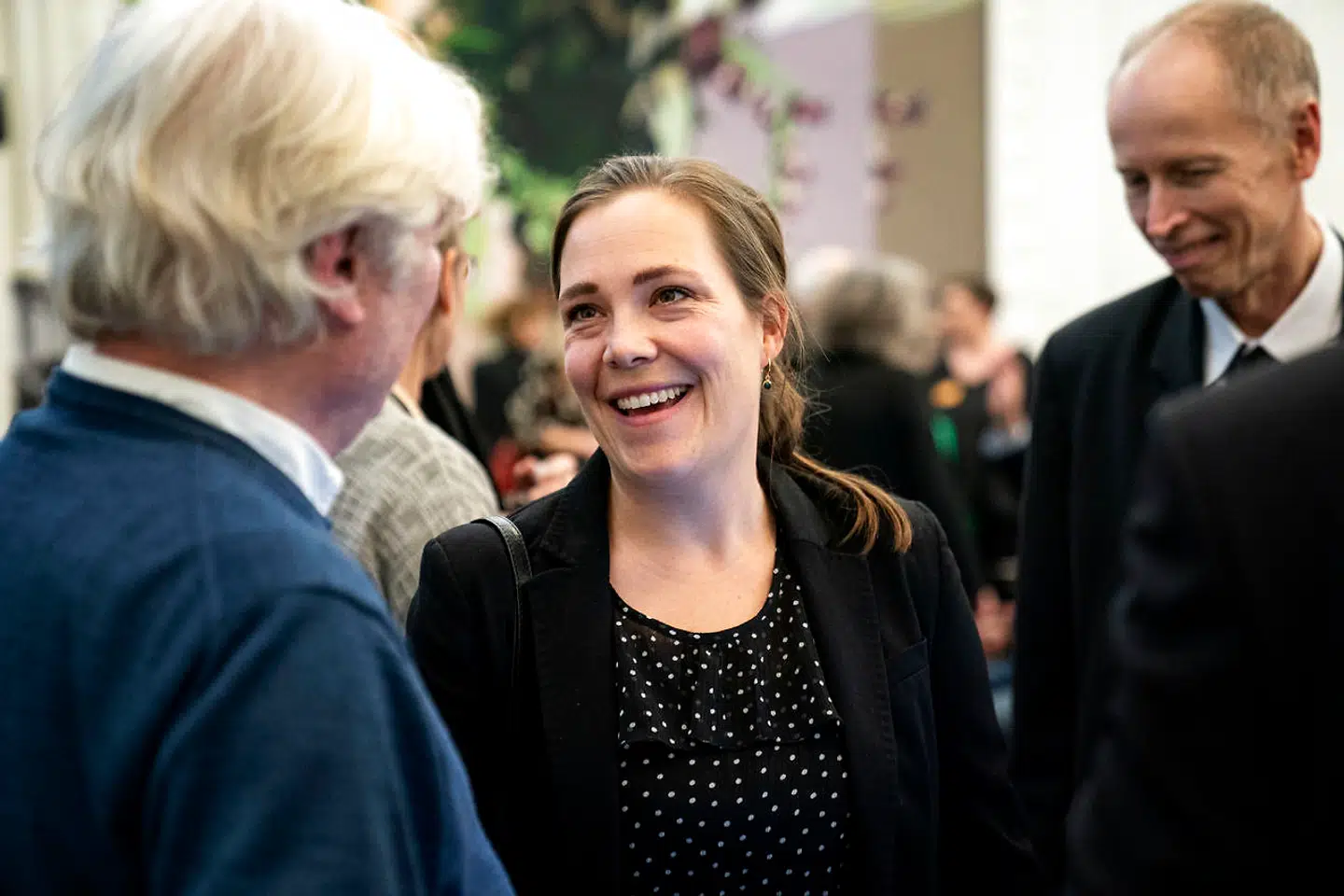 Astrid Krag har faktisk ikke engang indtaget førstepladsen i ugens pattebarnsfolkelighedskonkurrence.